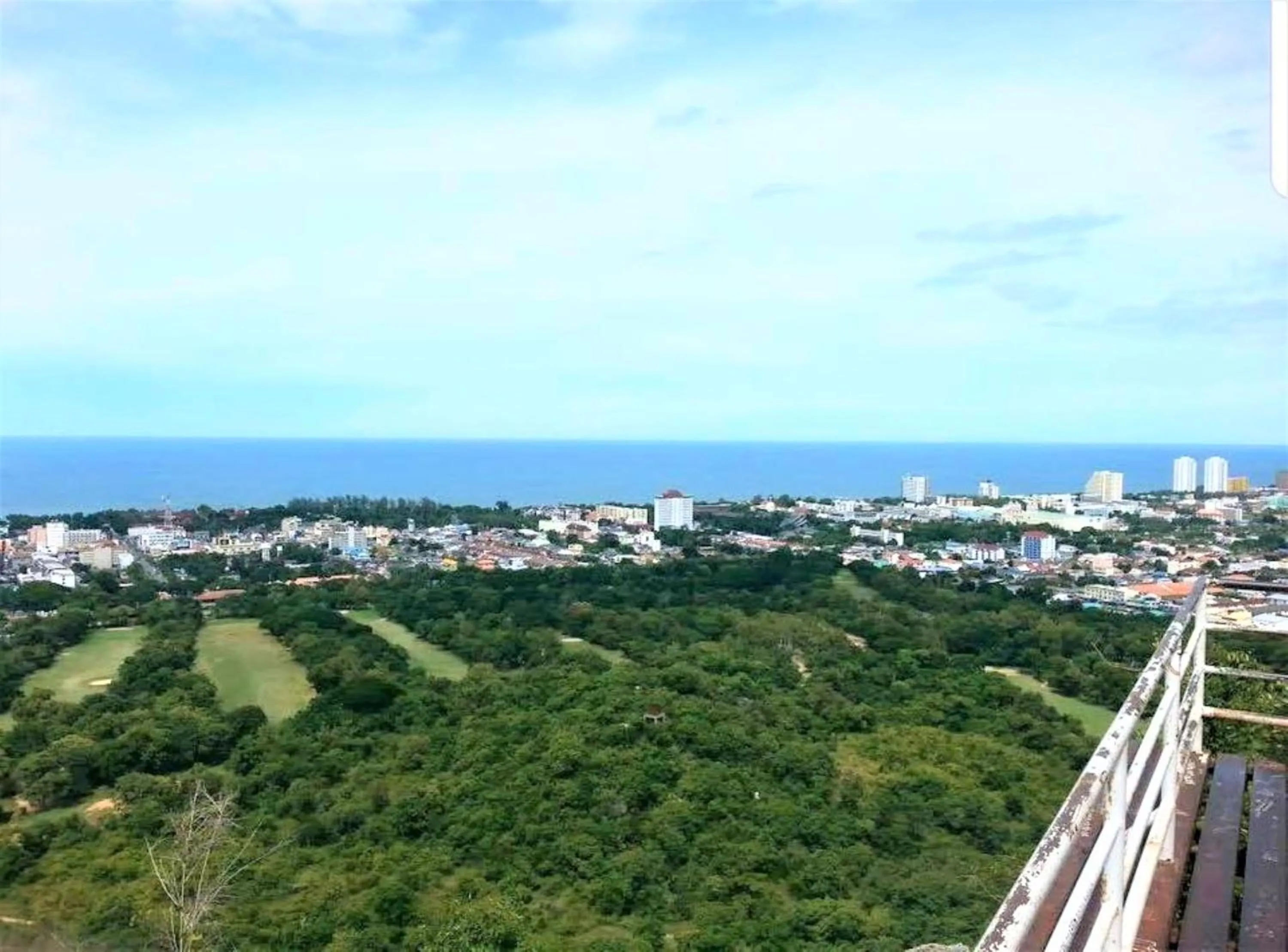 Neighbourhood in Golf-Sea-City Guest House