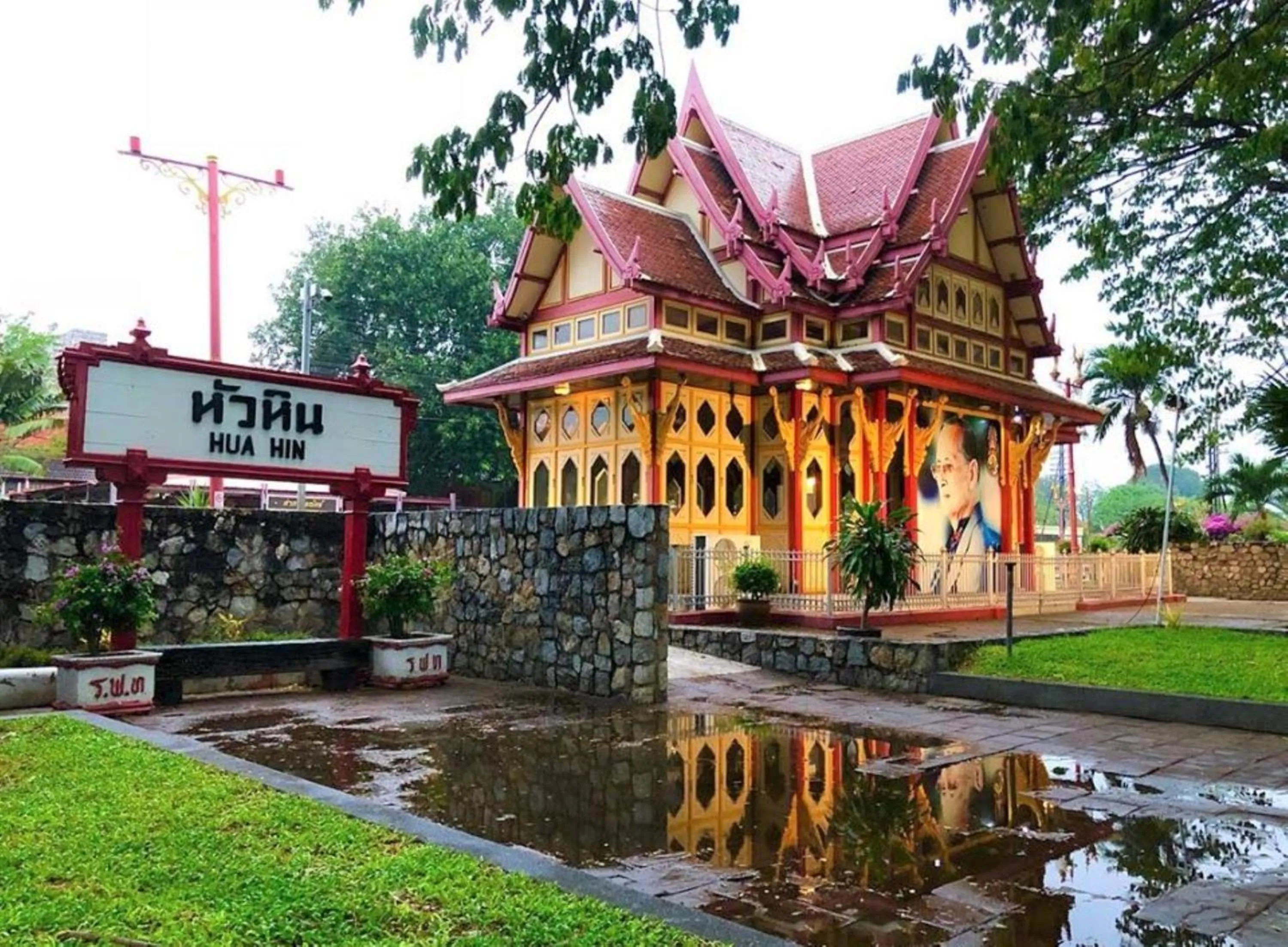 Nearby landmark in Golf-Sea-City Guest House