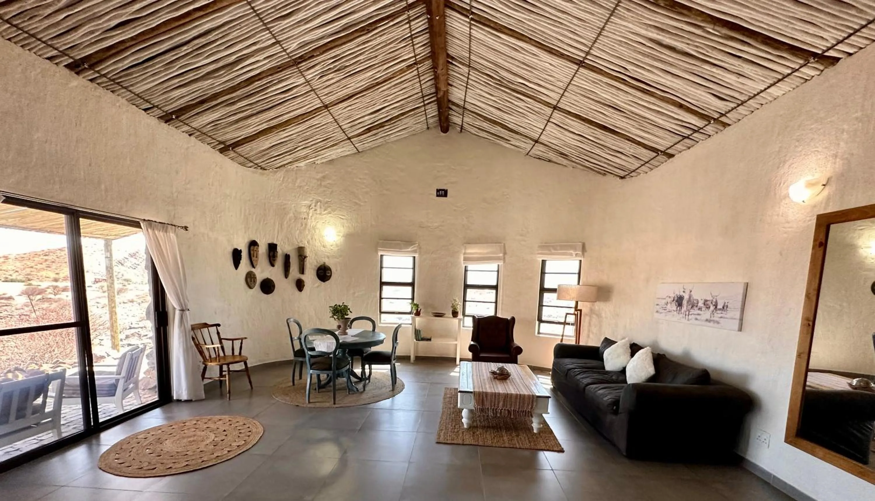 Daureb Isib Campsite and B&B