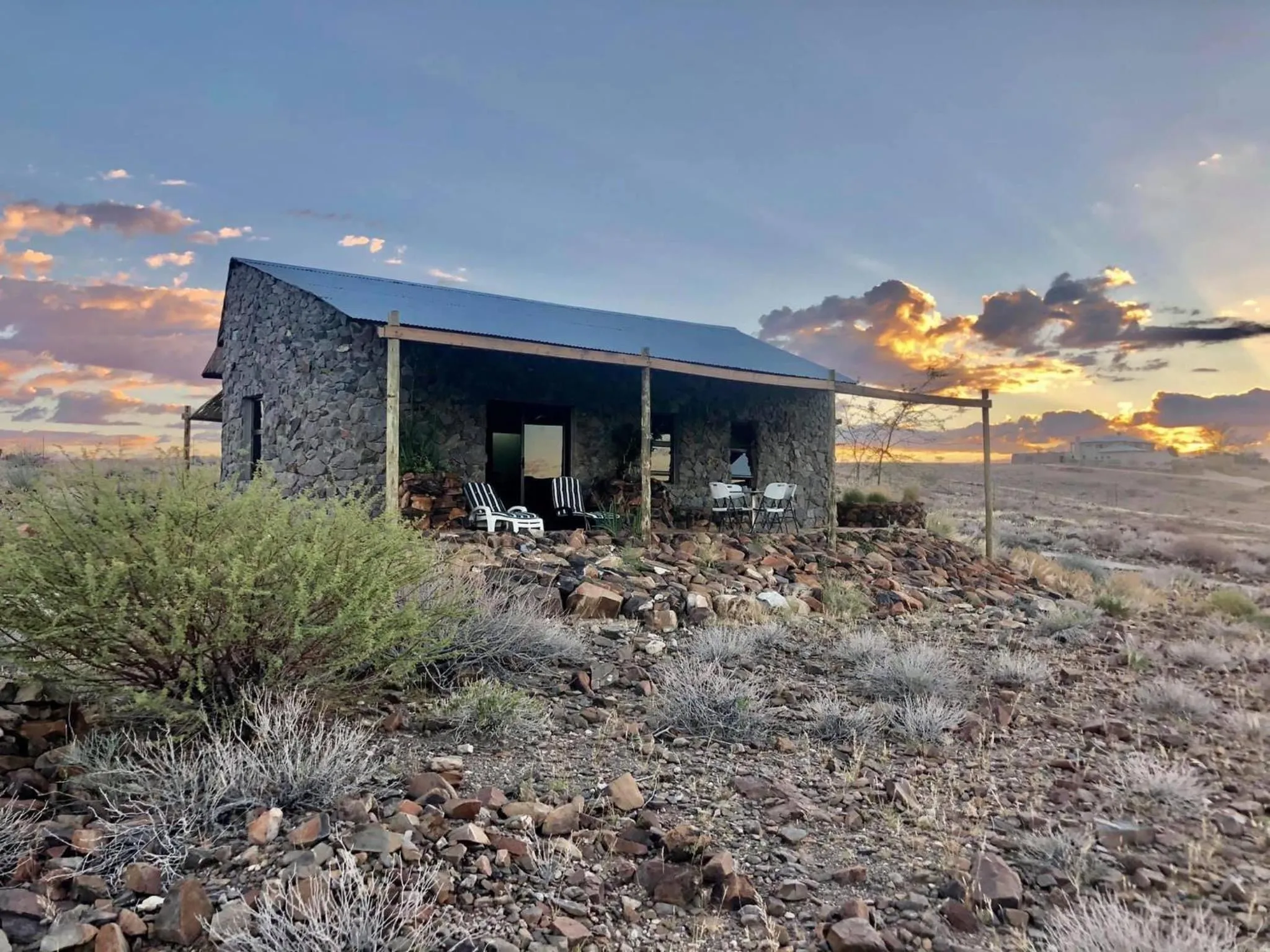 Daureb Isib Campsite and B&B