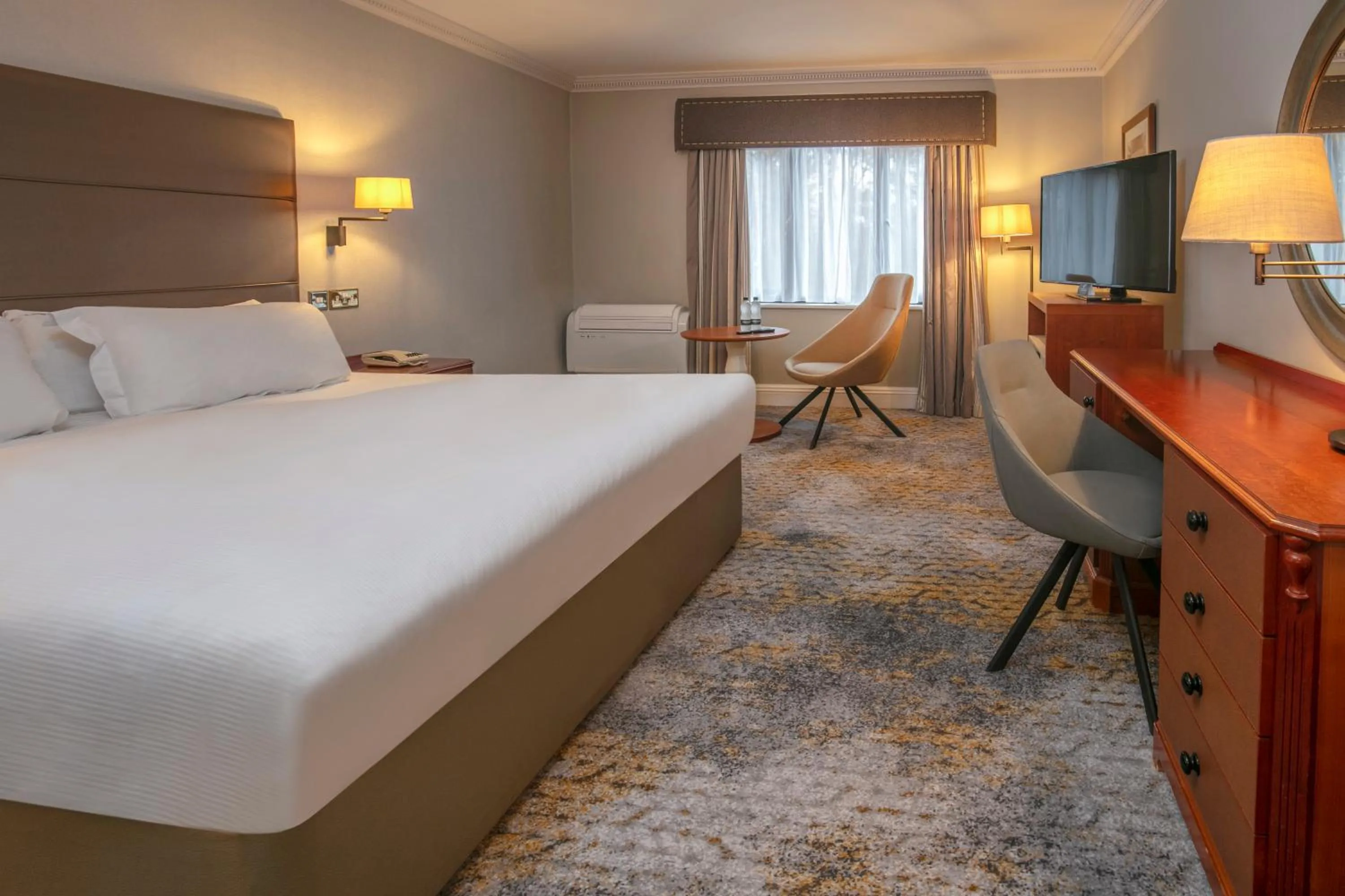 Bed in Belton Woods Hotel, Spa & Golf Resort