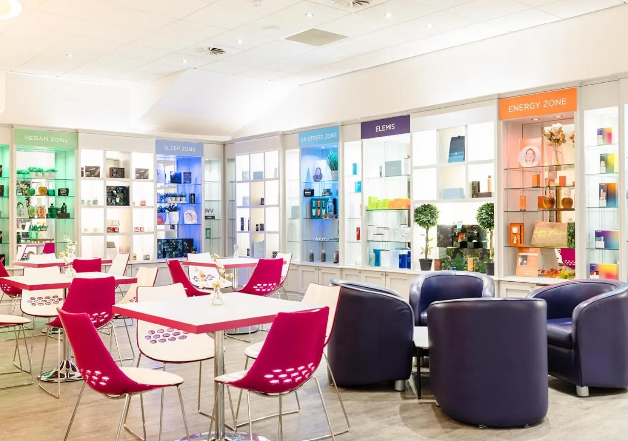 Shopping Area in Vale Resort