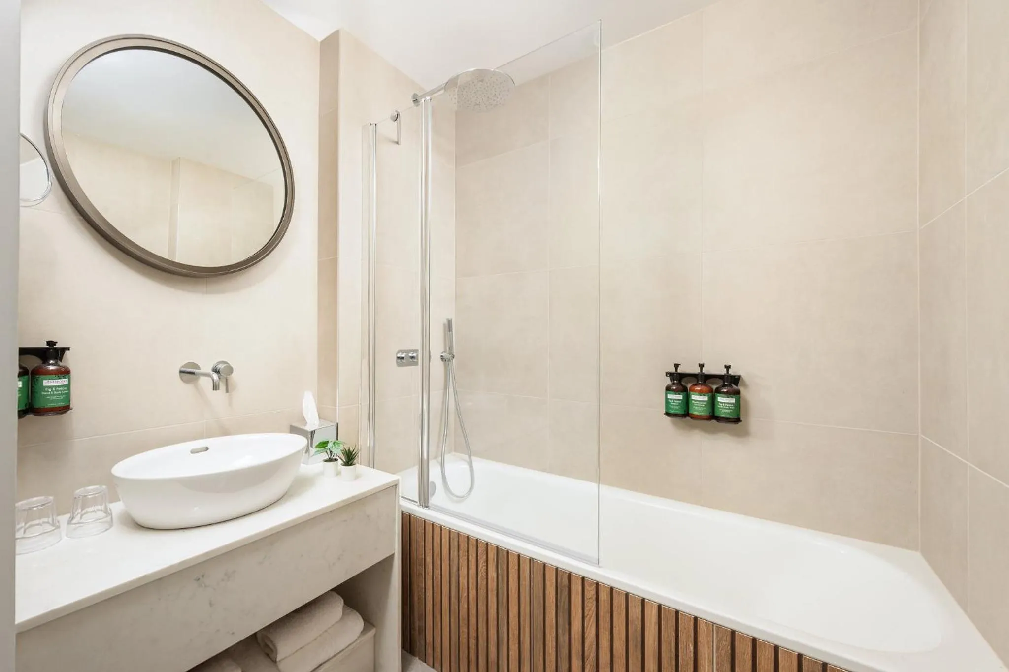 Photo of the whole room in Crowne Plaza Gerrards Cross by IHG