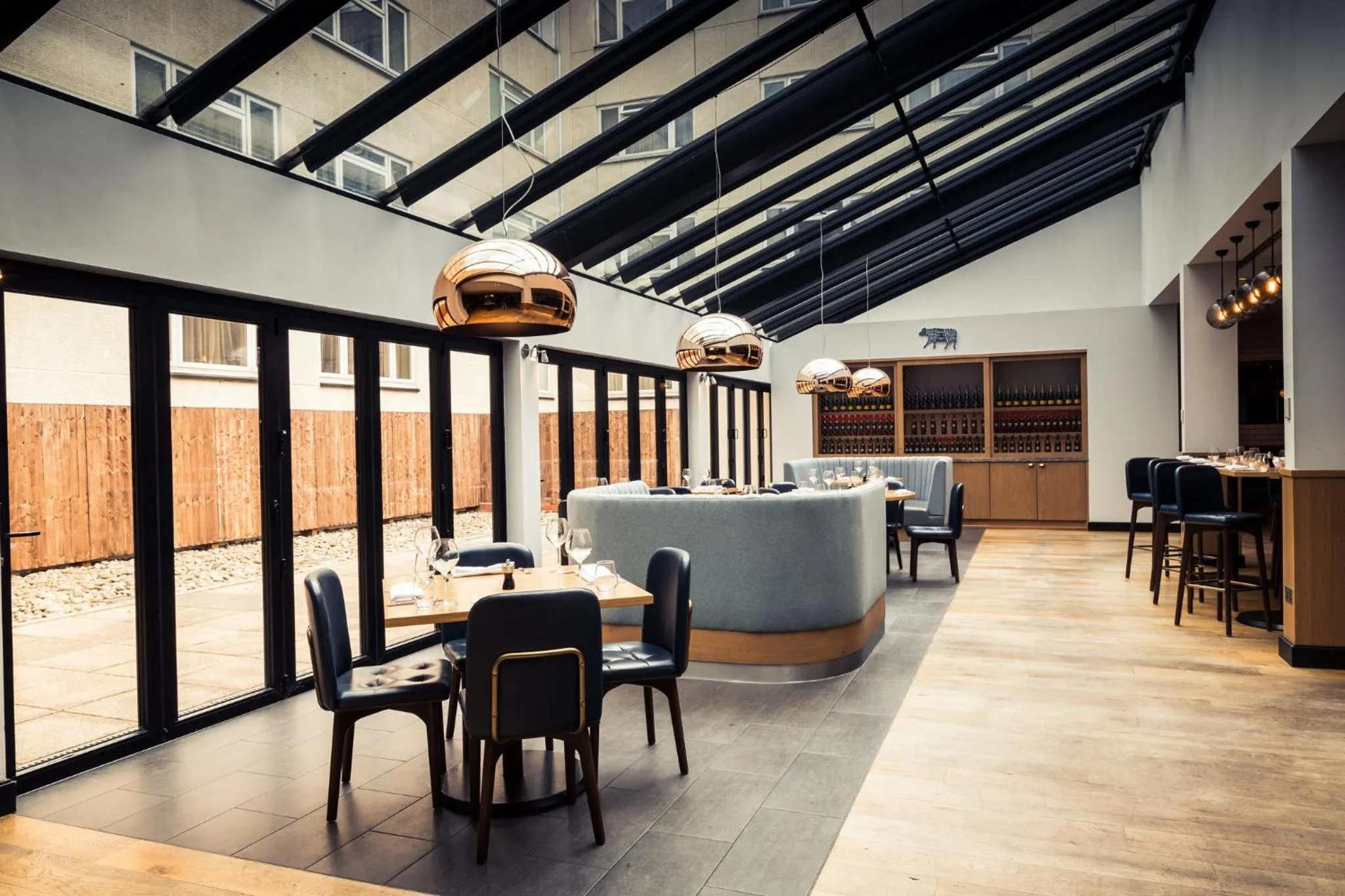 Restaurant/places to eat in Crowne Plaza Gerrards Cross by IHG