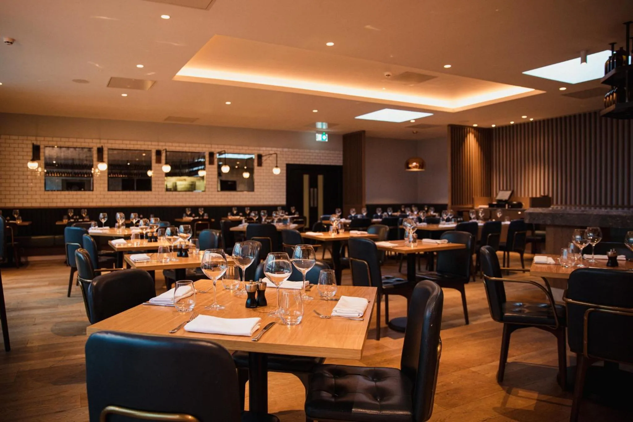 Restaurant/places to eat in Crowne Plaza Gerrards Cross by IHG