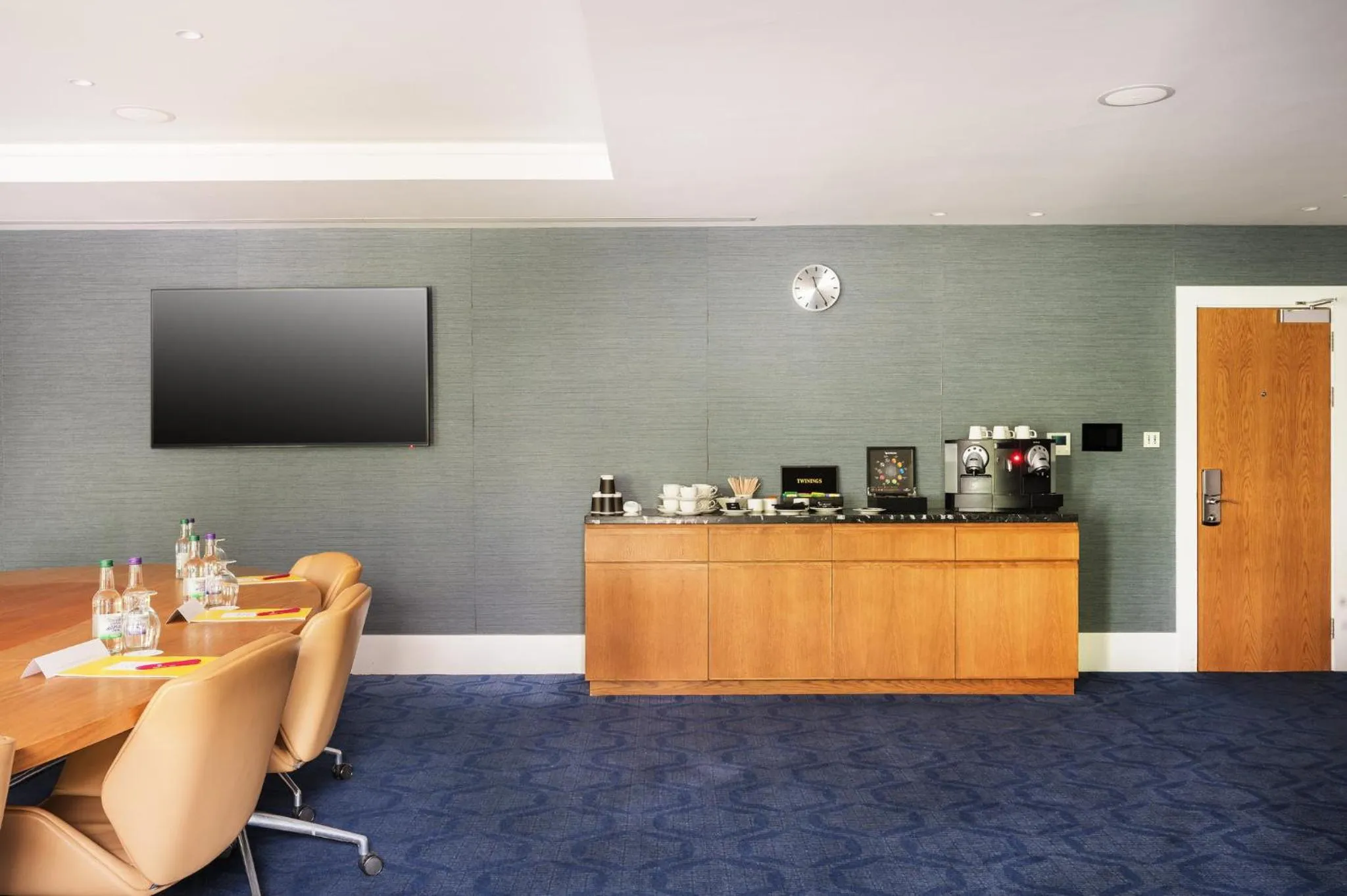 Meeting/conference room in Crowne Plaza Gerrards Cross by IHG