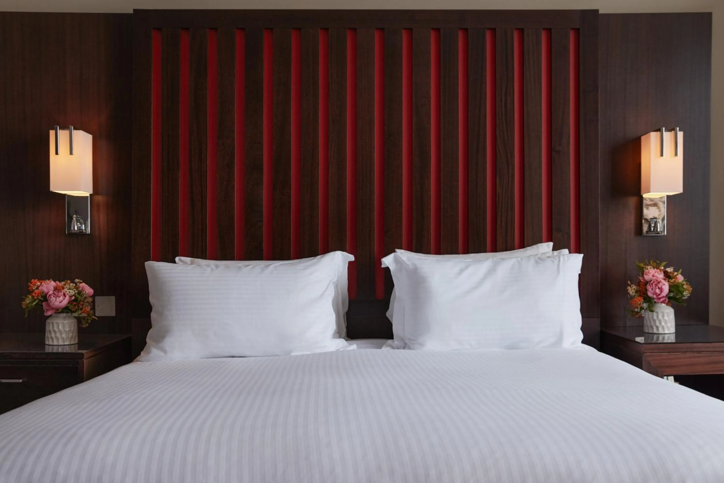 Bedroom, Bed in Grand Jersey Hotel and Spa