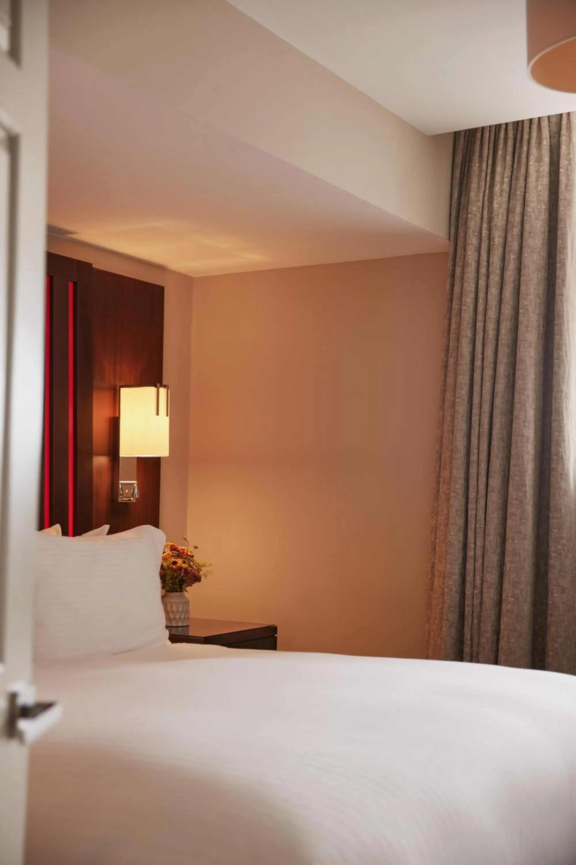 Bedroom, Bed in Grand Jersey Hotel and Spa