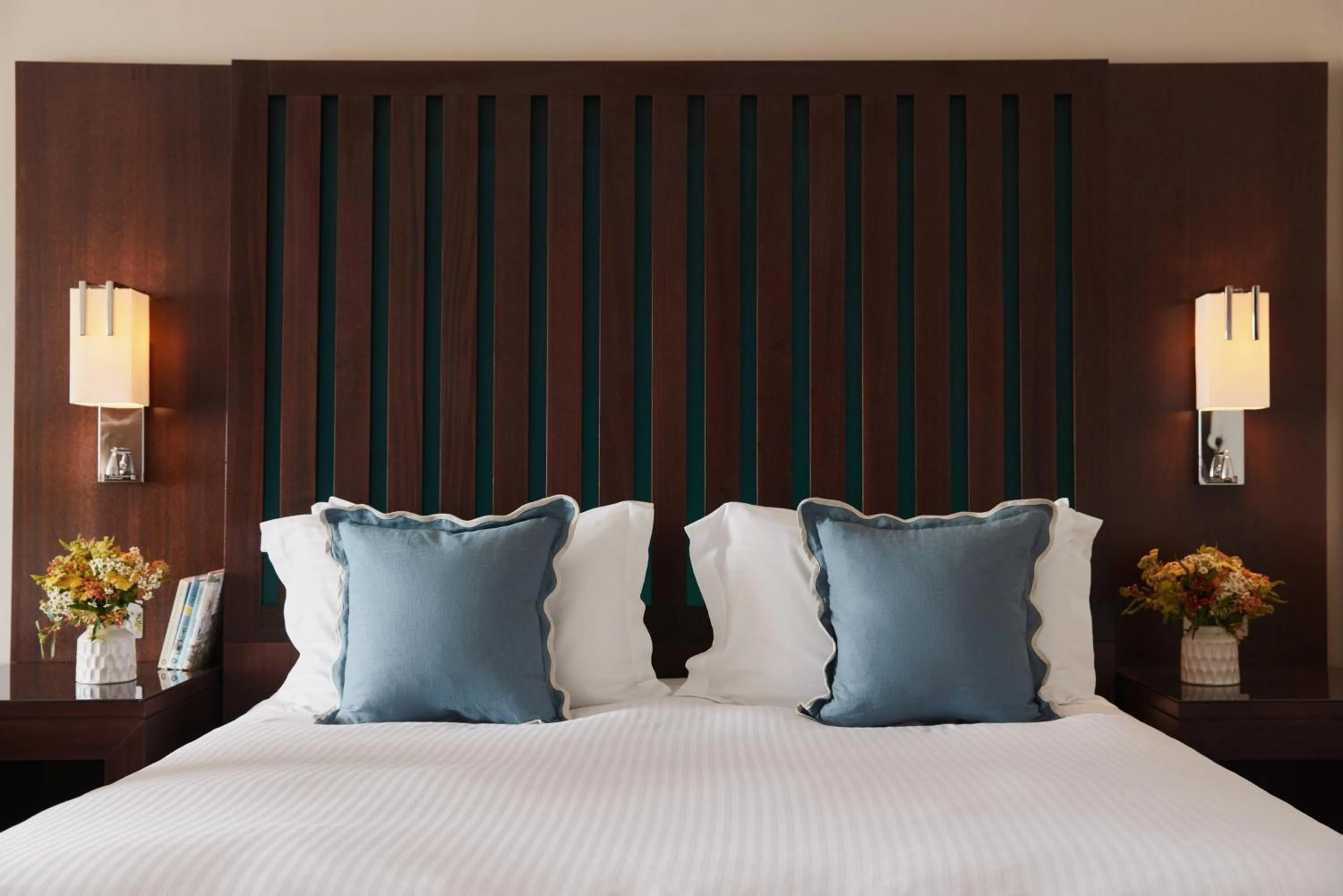 Bedroom, Bed in Grand Jersey Hotel and Spa