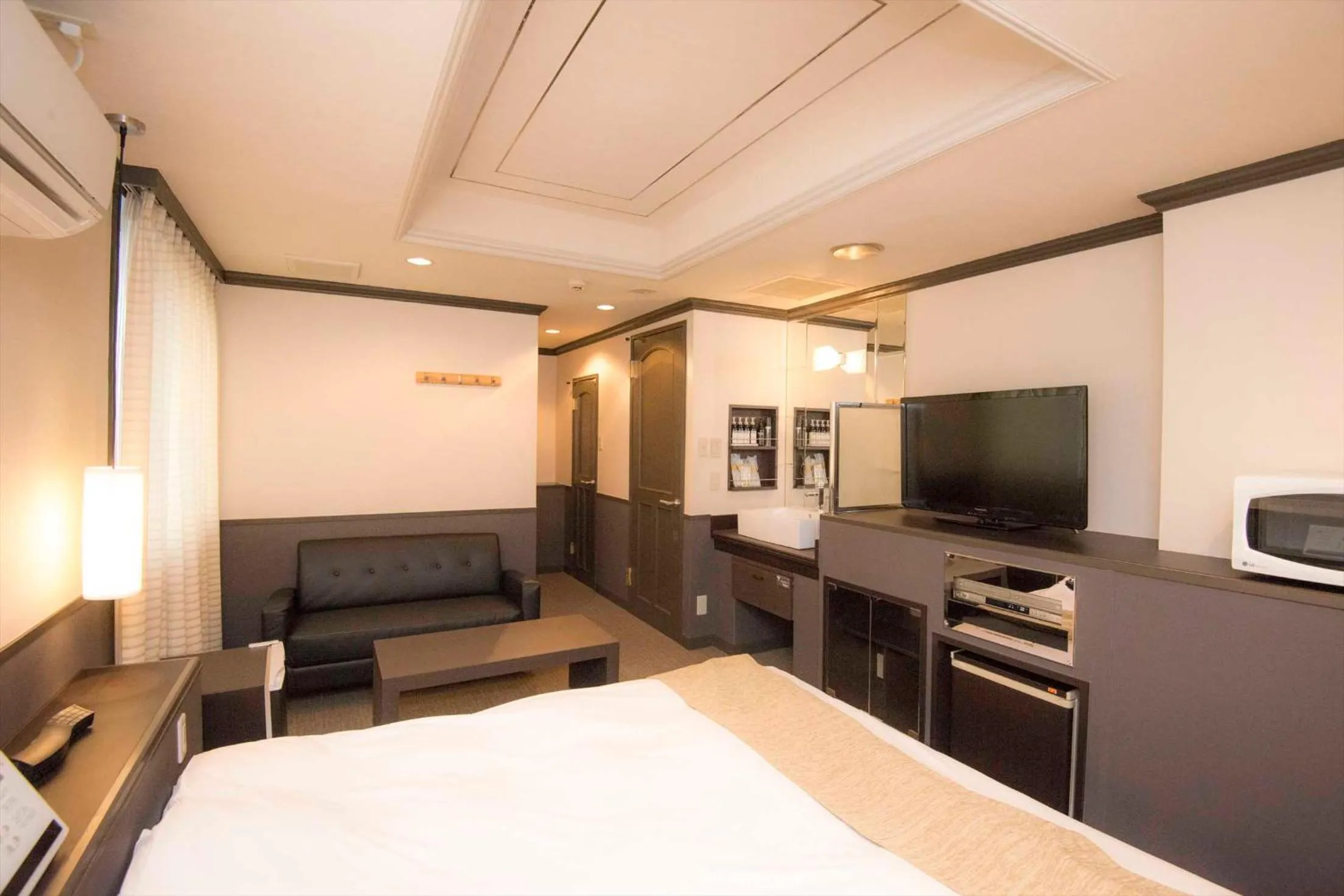 Bed in Hotel Double Funabashi