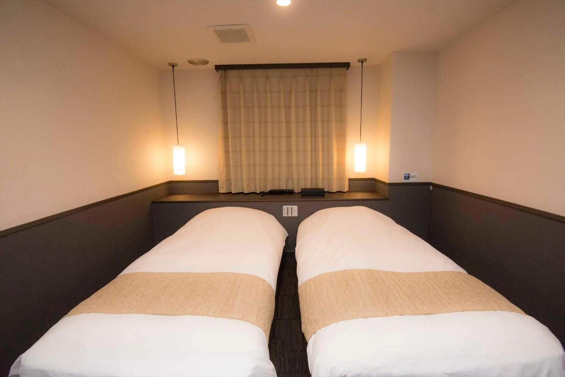 Bed in Hotel Double Funabashi