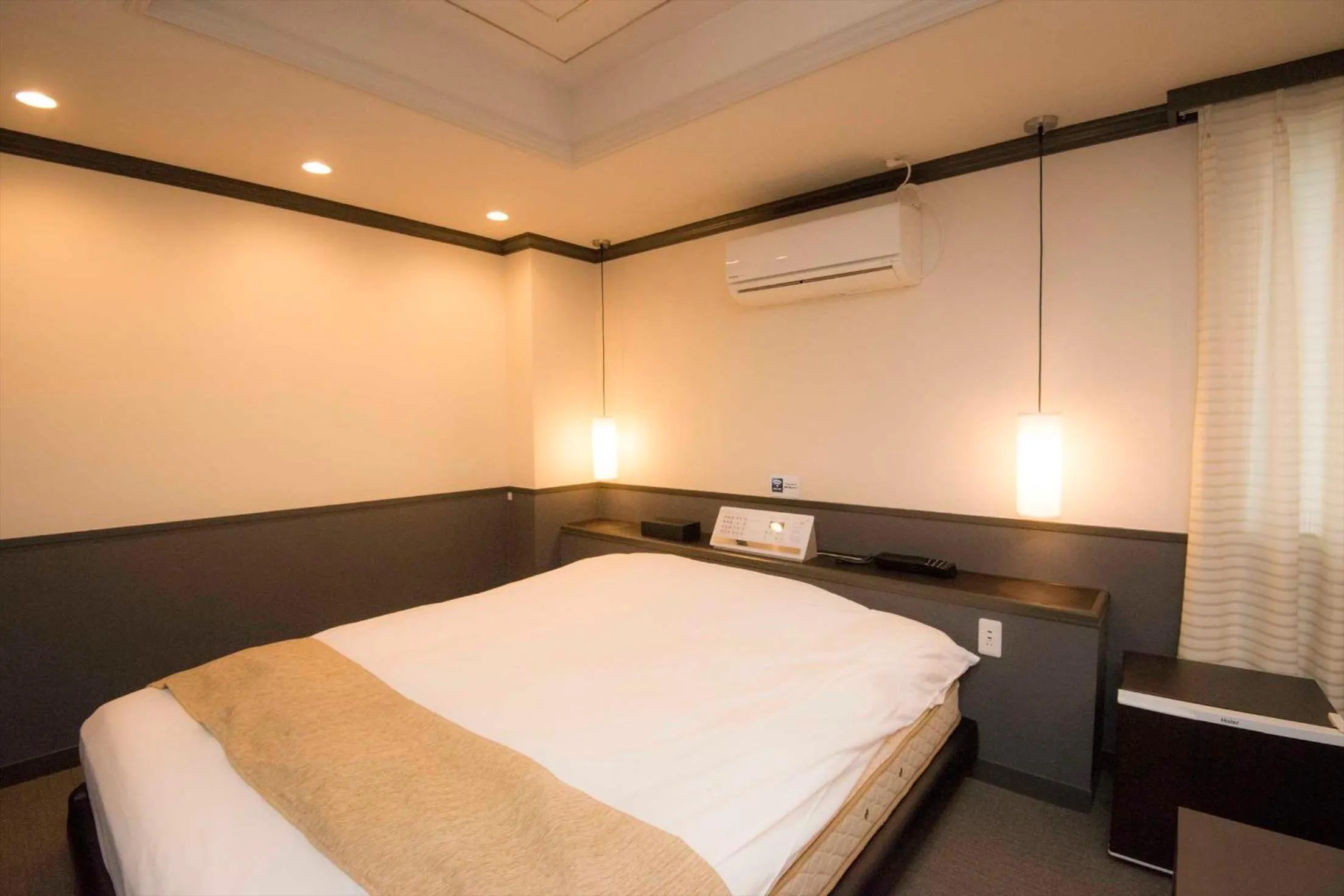 Bed in Hotel Double Funabashi