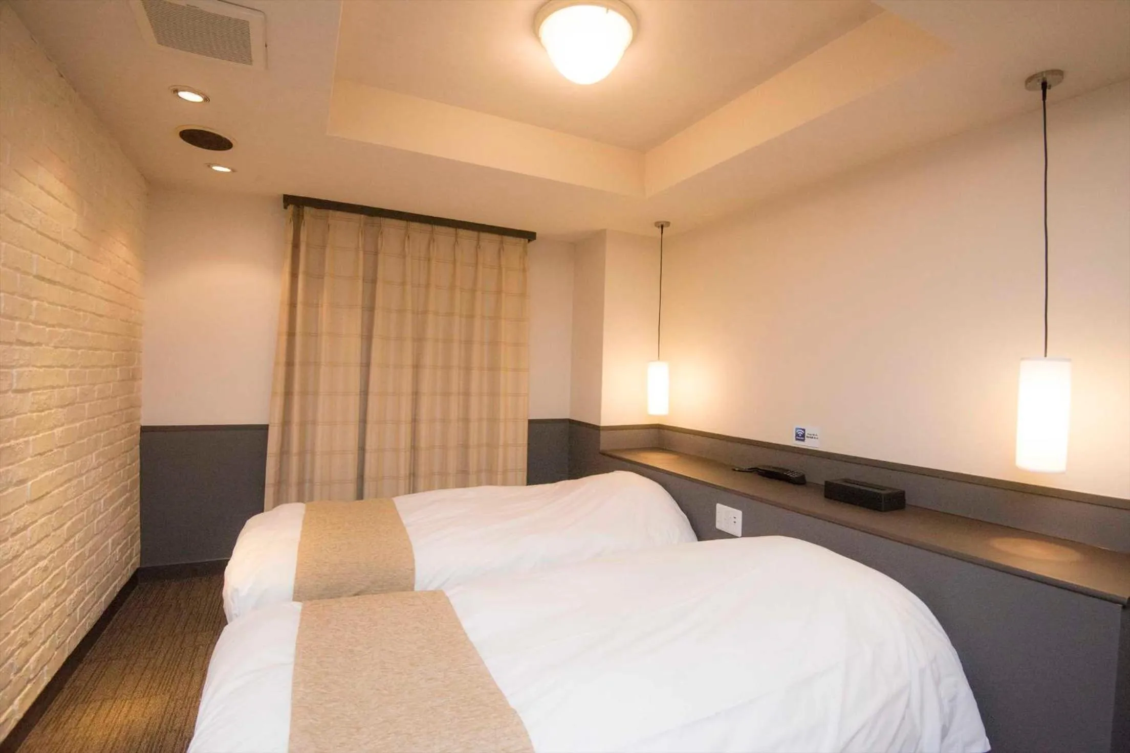Bed in Hotel Double Funabashi