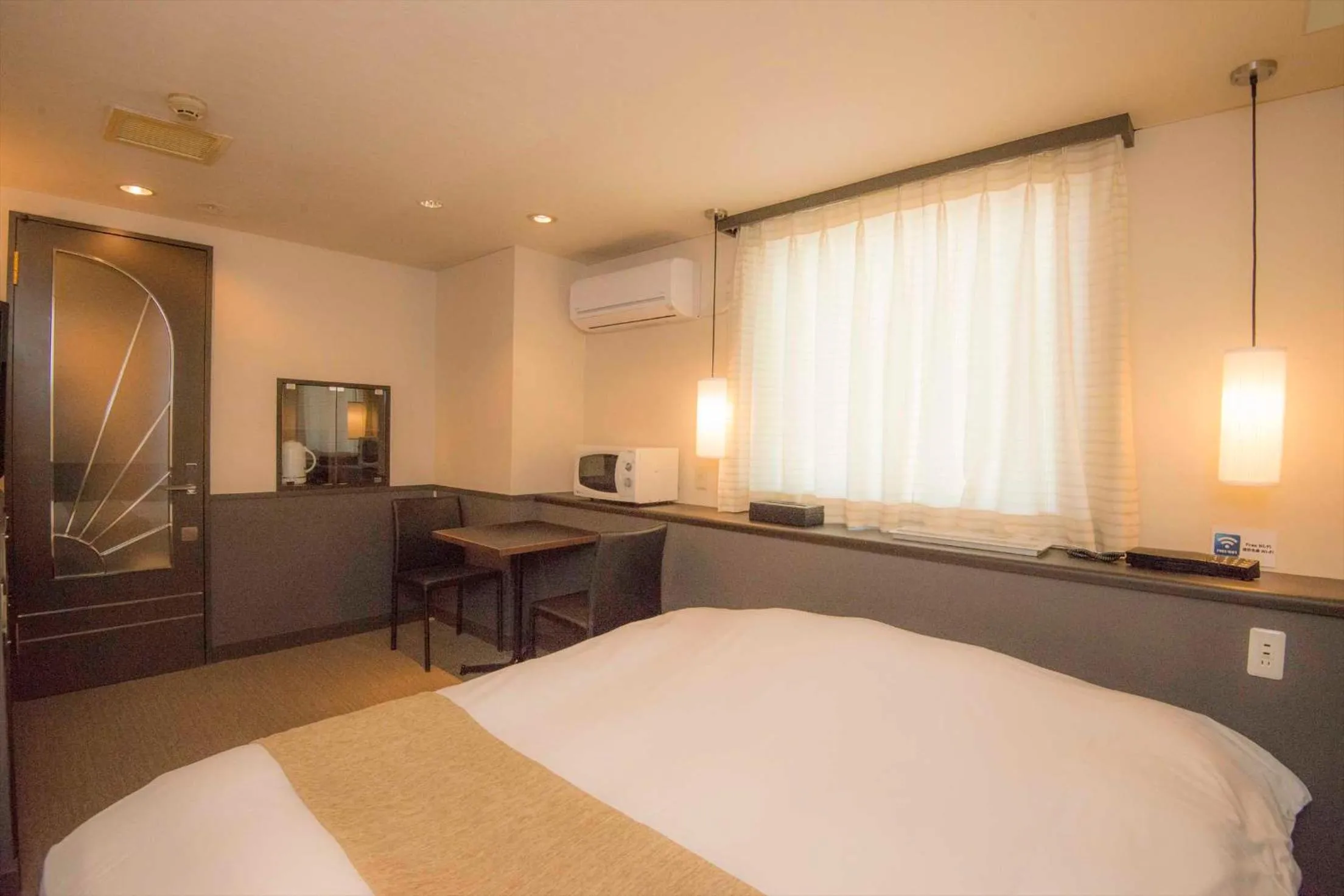 Bed in Hotel Double Funabashi