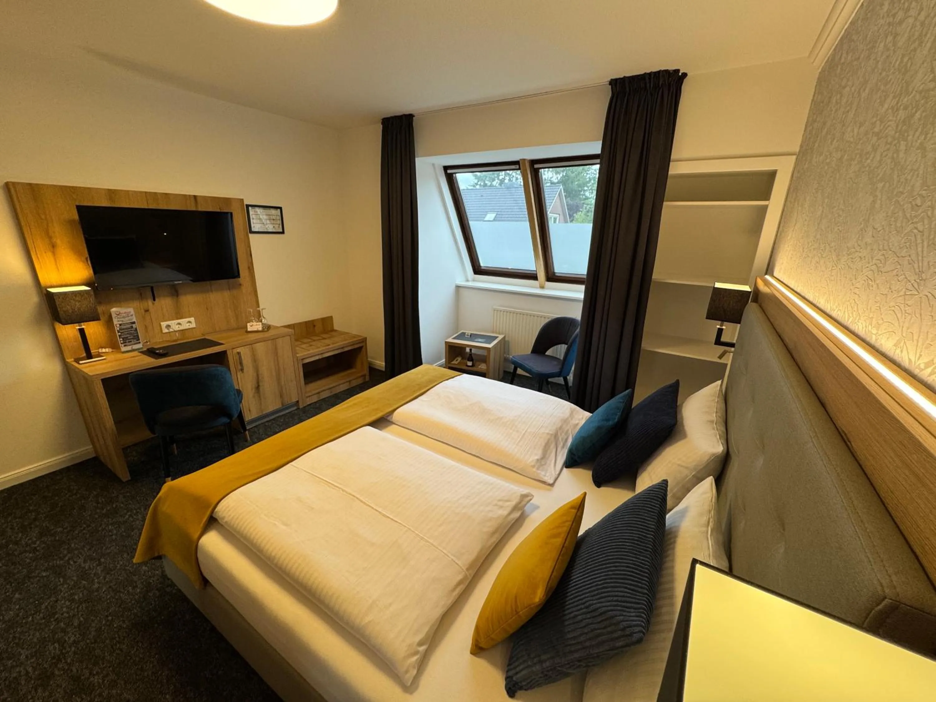 Bed in Hotel Garni am Obsthof Stade - Altes Land