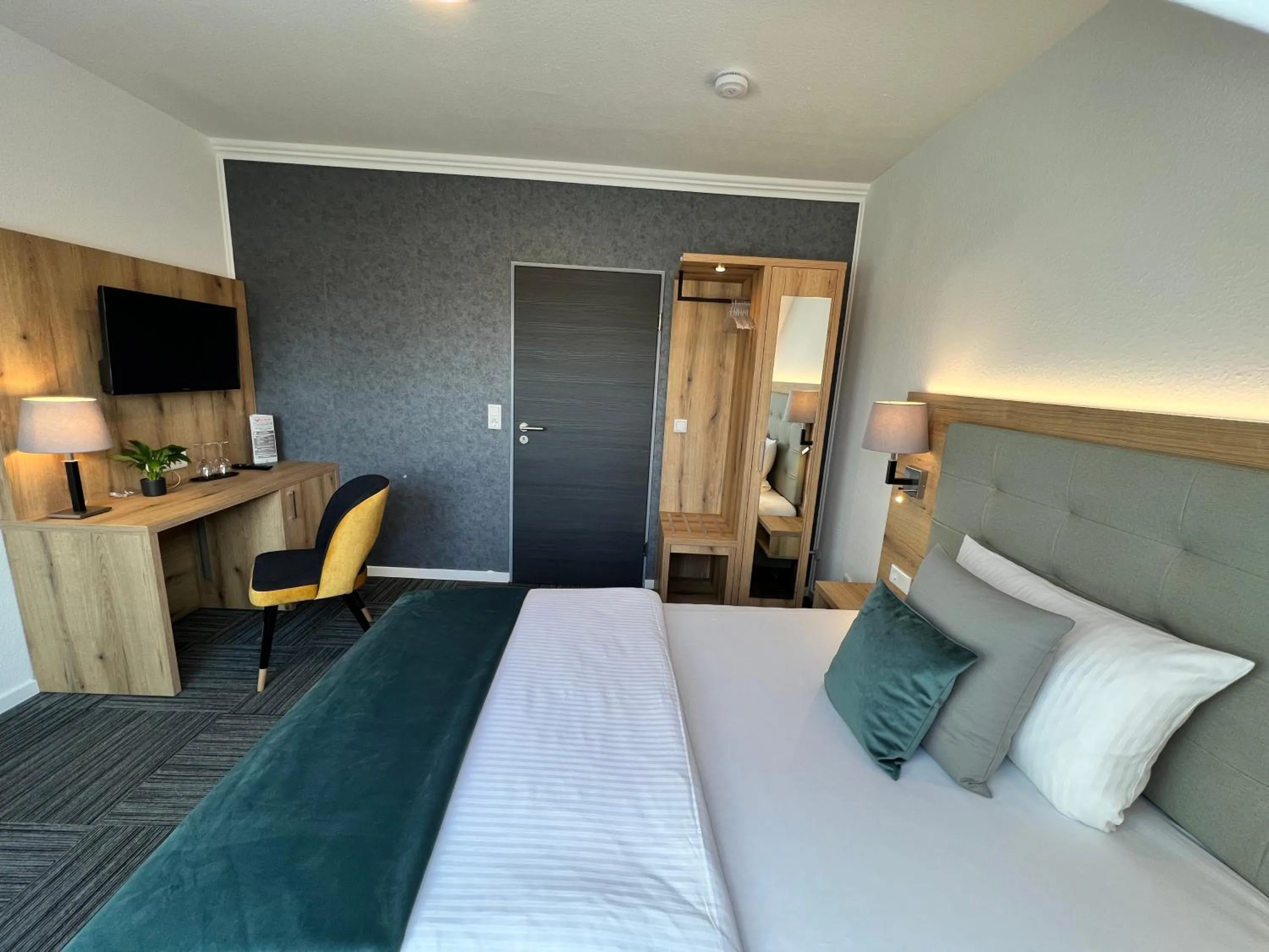 Bed in Hotel Garni am Obsthof Stade - Altes Land