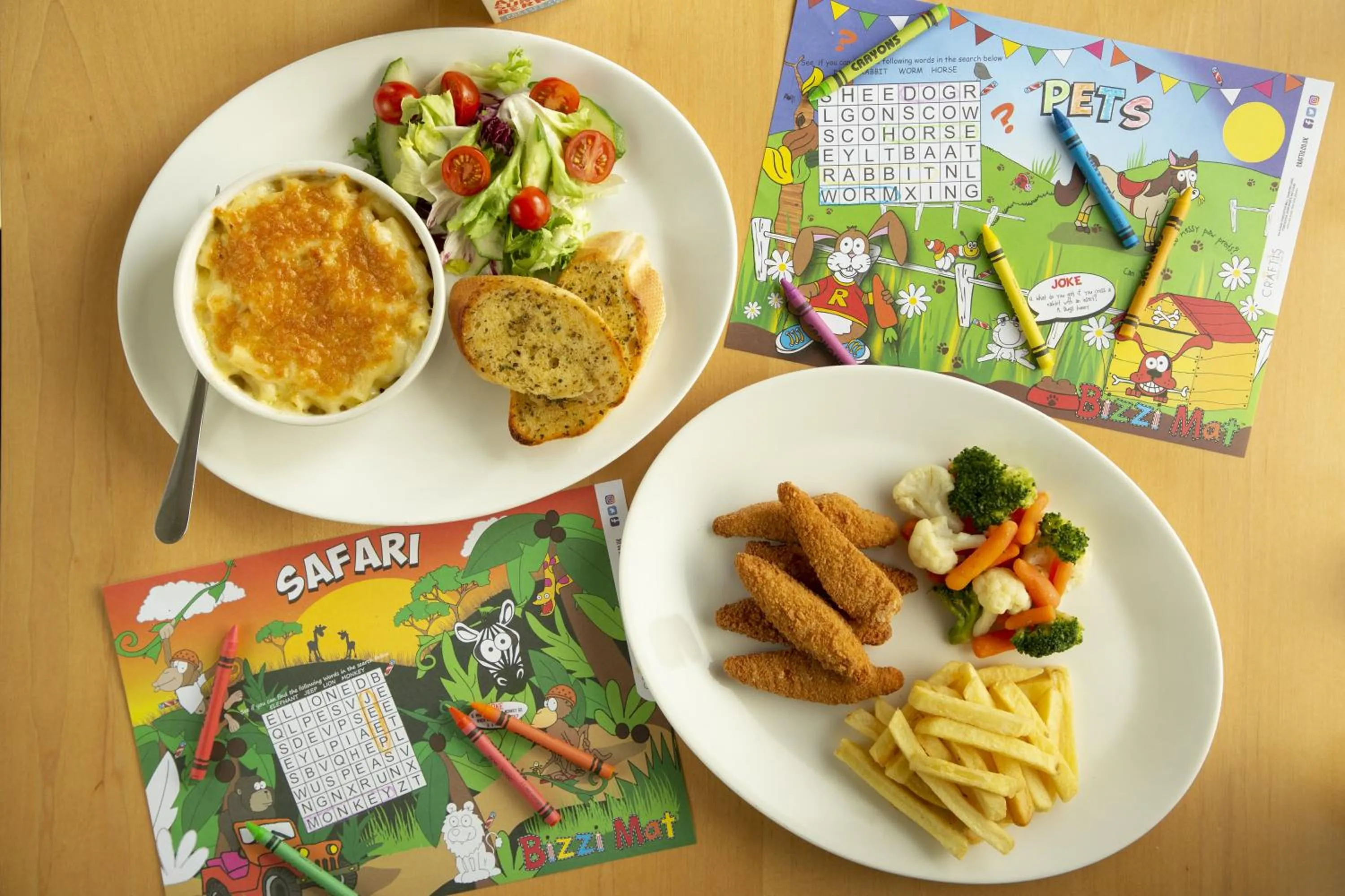 Restaurant/places to eat in Holiday Inn Express Southampton - M27, J7 by IHG