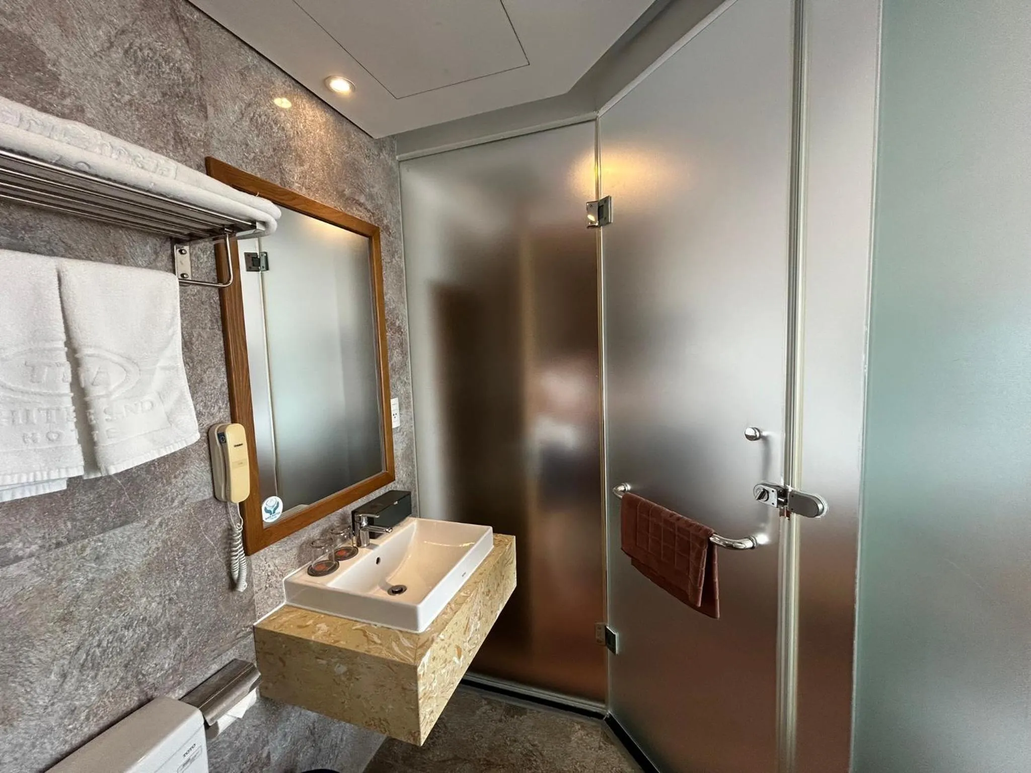 Shower in Grand Sunrise 3 Hotel & Spa Da Nang