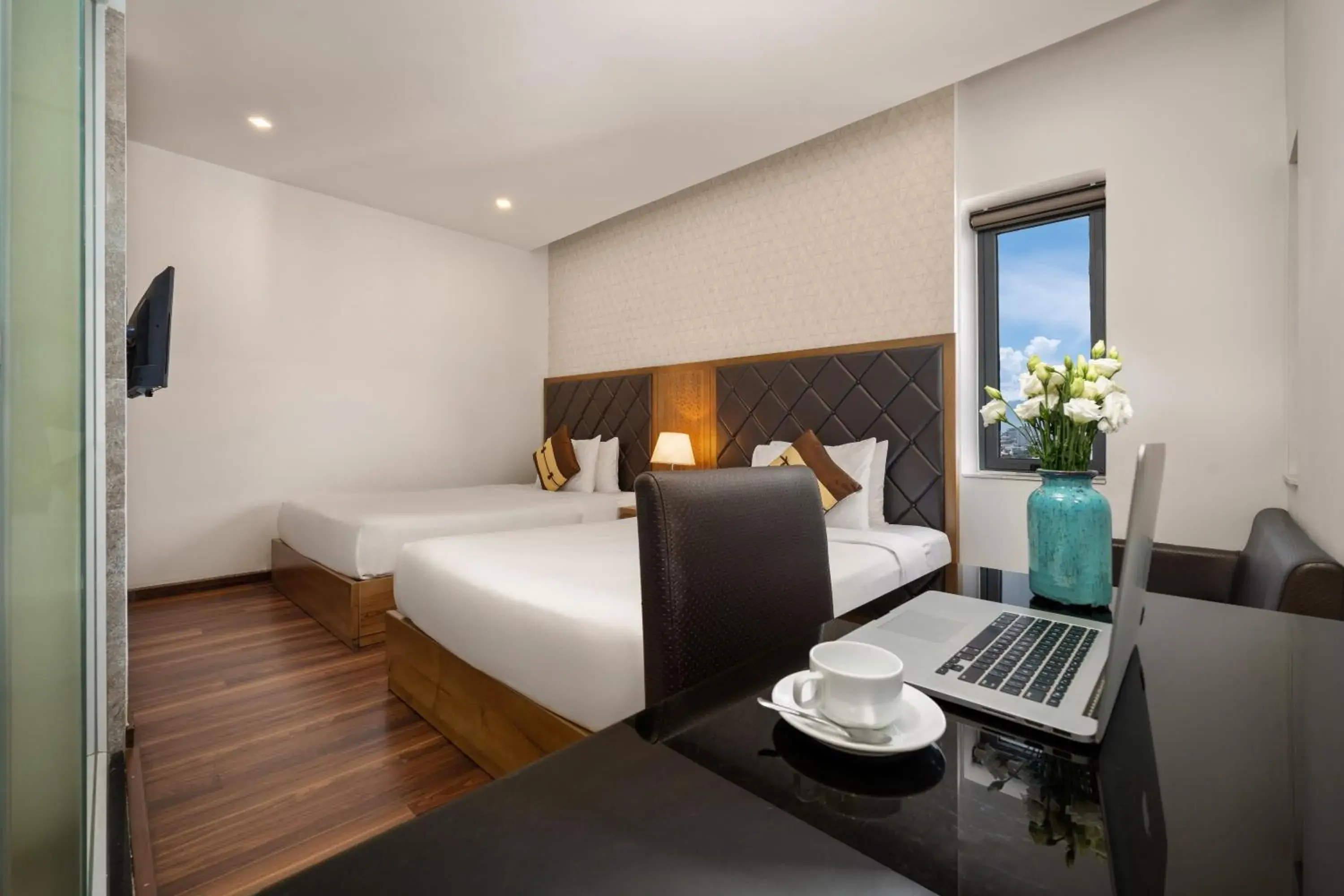 Superior Twin Room in Grand Sunrise 3 Hotel & Spa Da Nang Superior Twin Room in Grand Sunrise 3 Hotel & Spa Da Nang