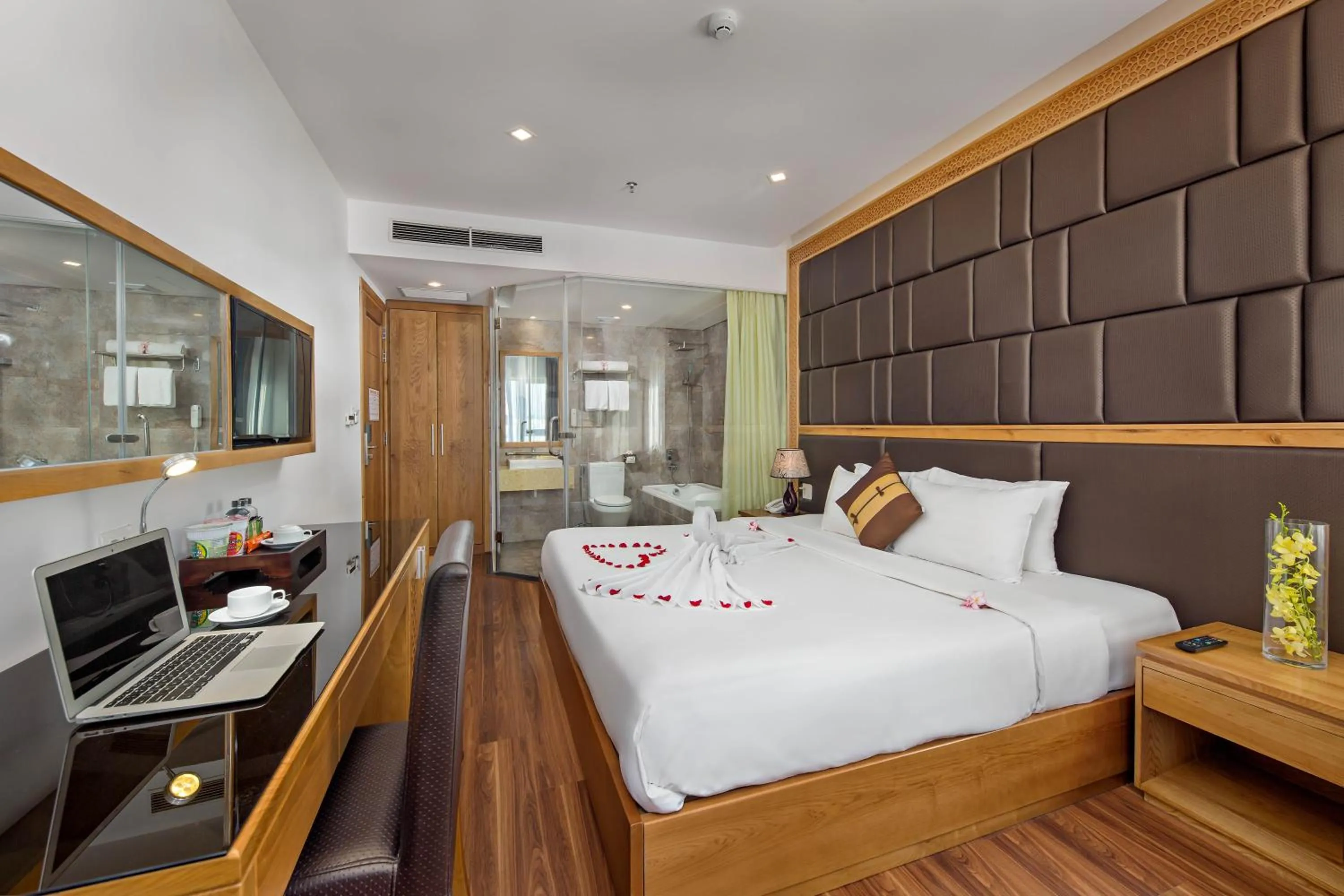 Bed in Grand Sunrise 3 Hotel & Spa Da Nang