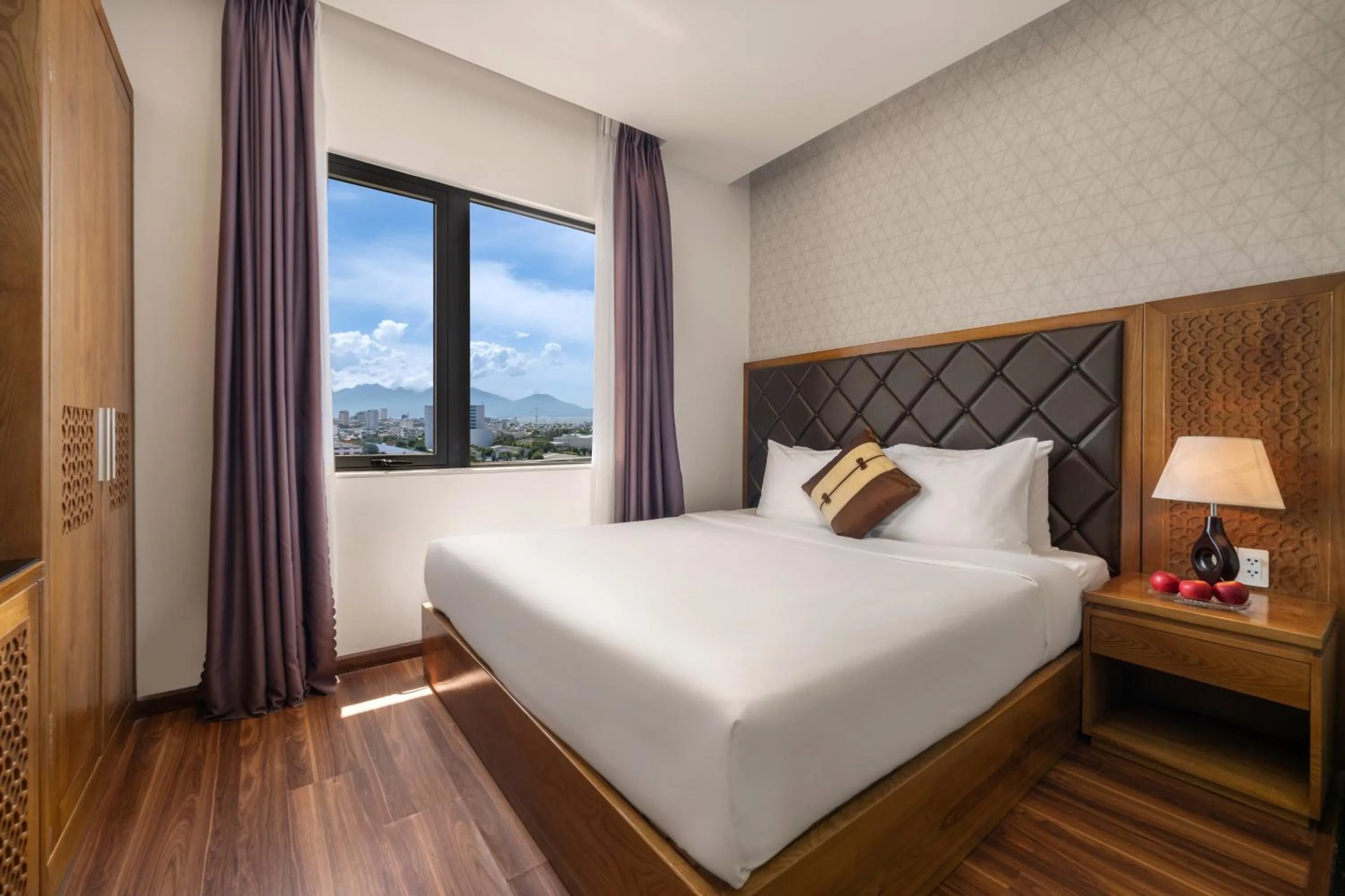 City view, Bed in Grand Sunrise 3 Hotel & Spa Da Nang
