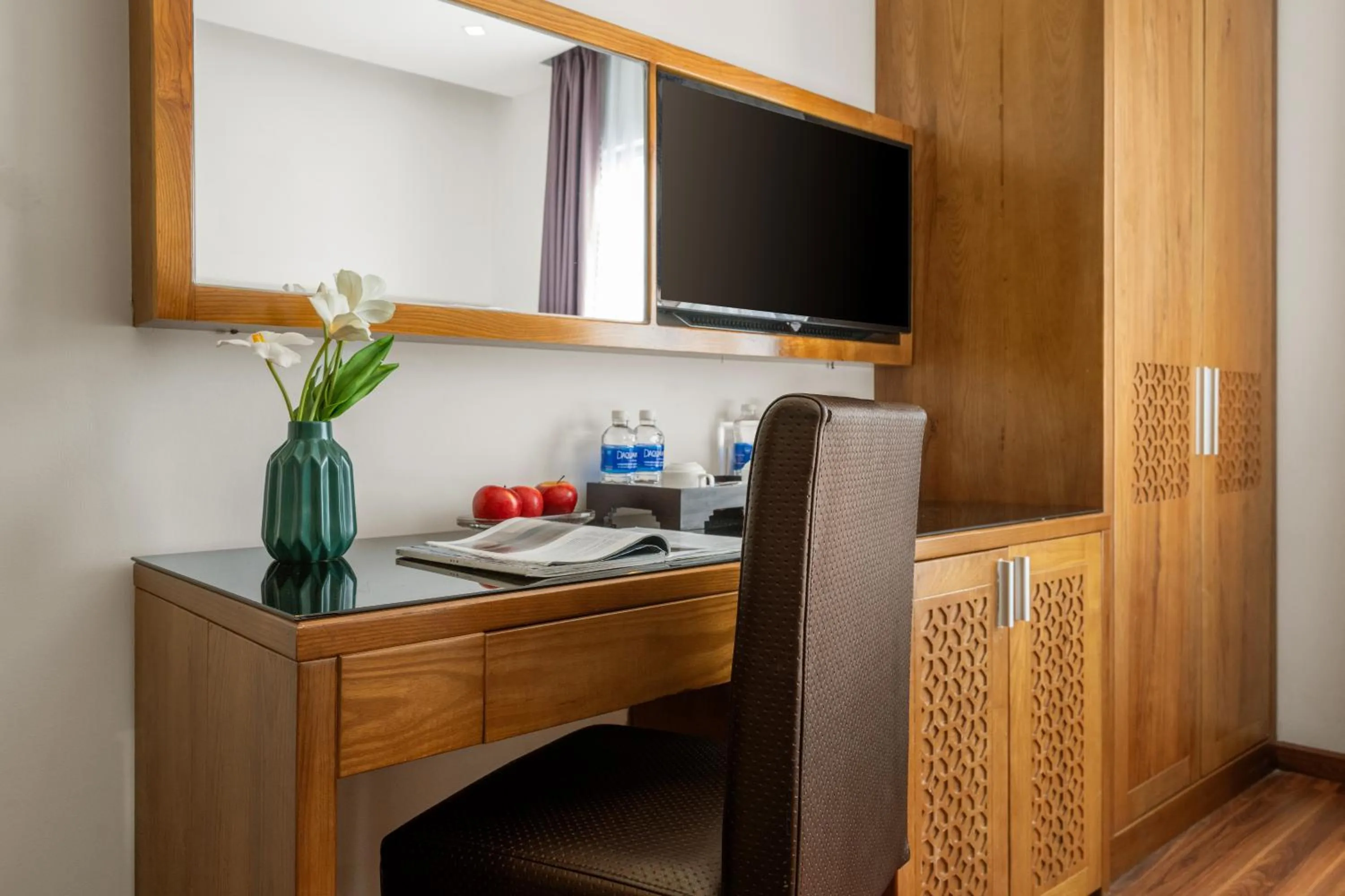 TV and multimedia in Grand Sunrise 3 Hotel & Spa Da Nang