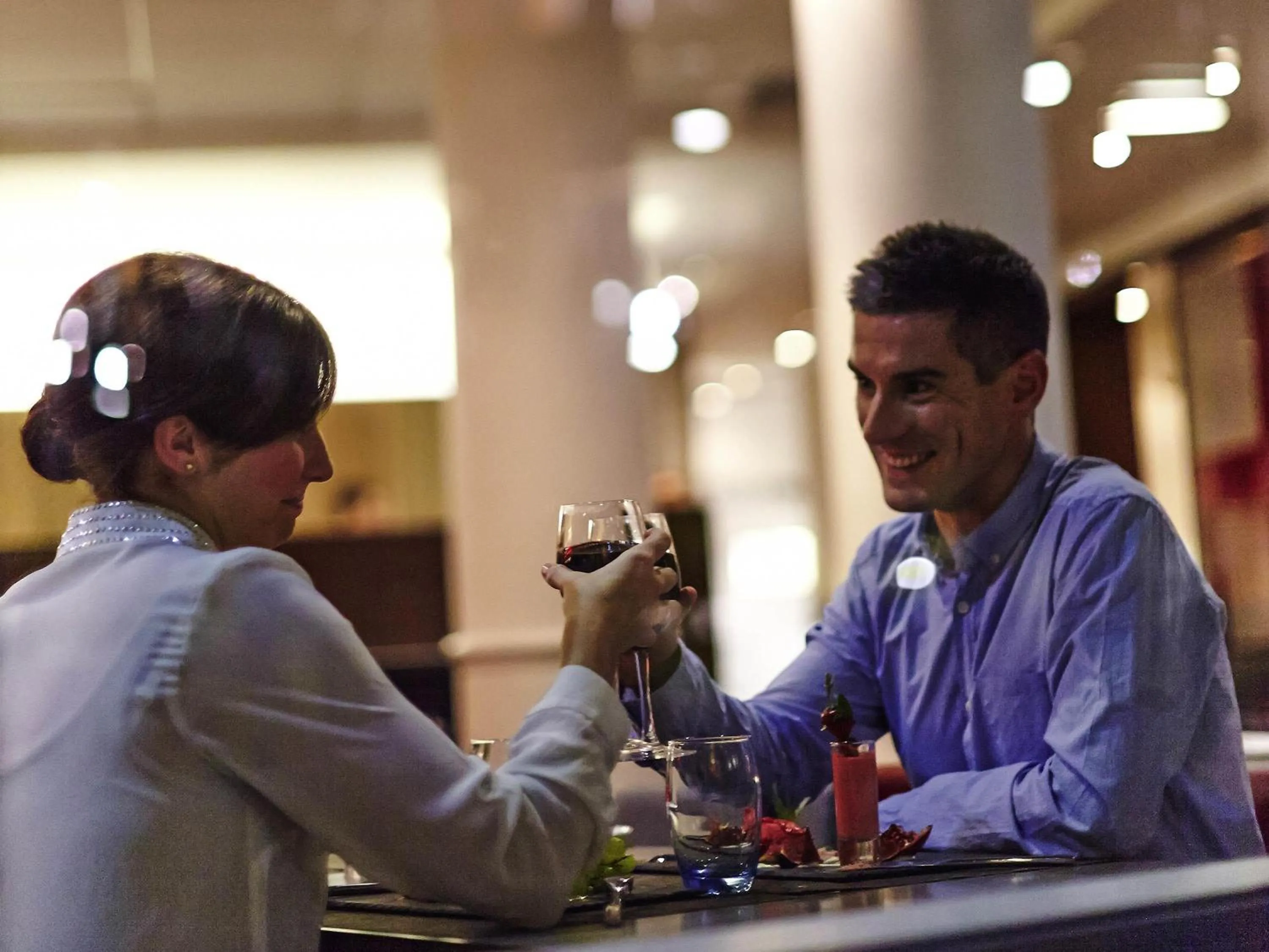 Restaurant/places to eat in Novotel Sheffield Centre