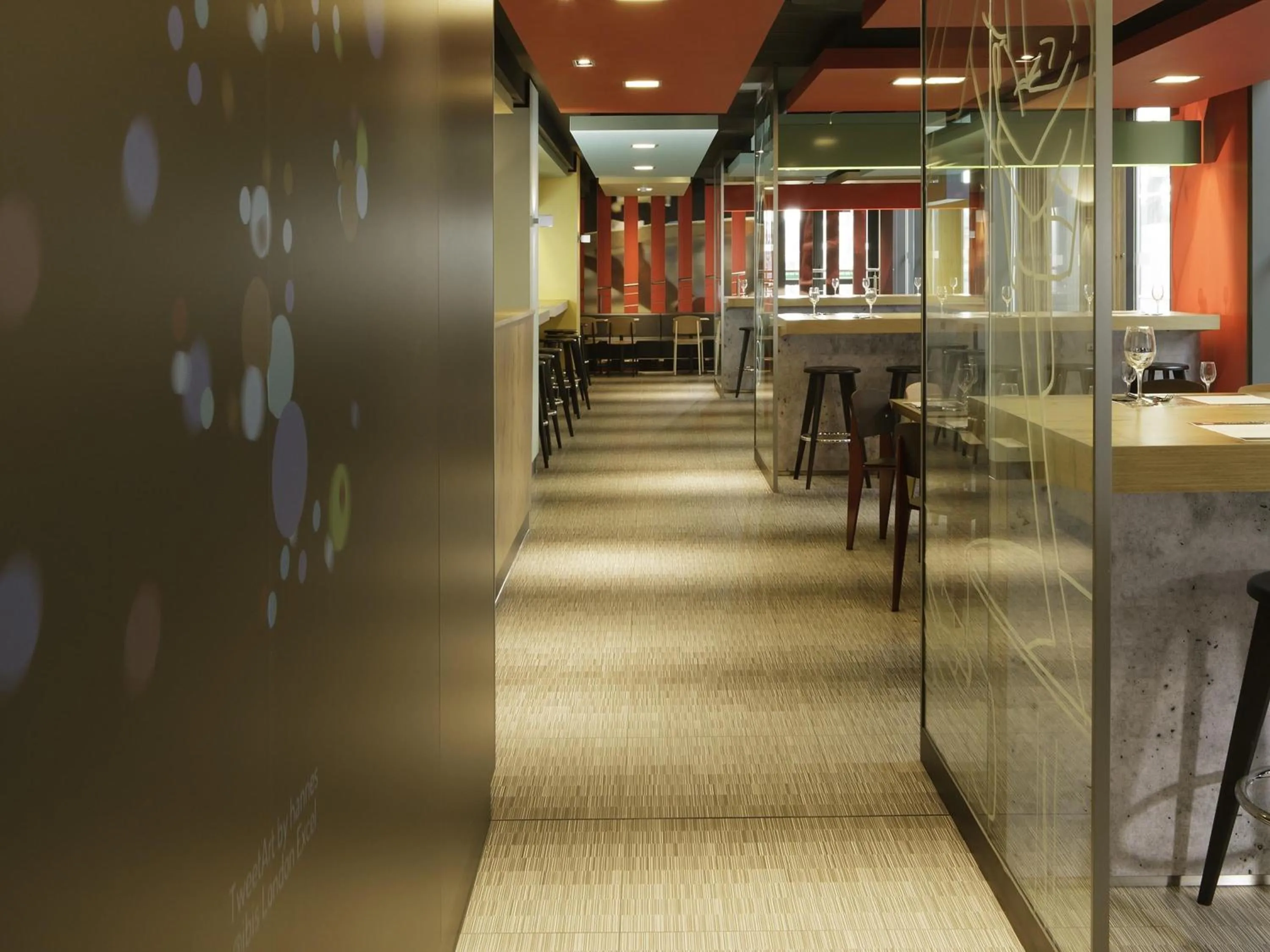 Restaurant/places to eat in ibis London Excel-Docklands