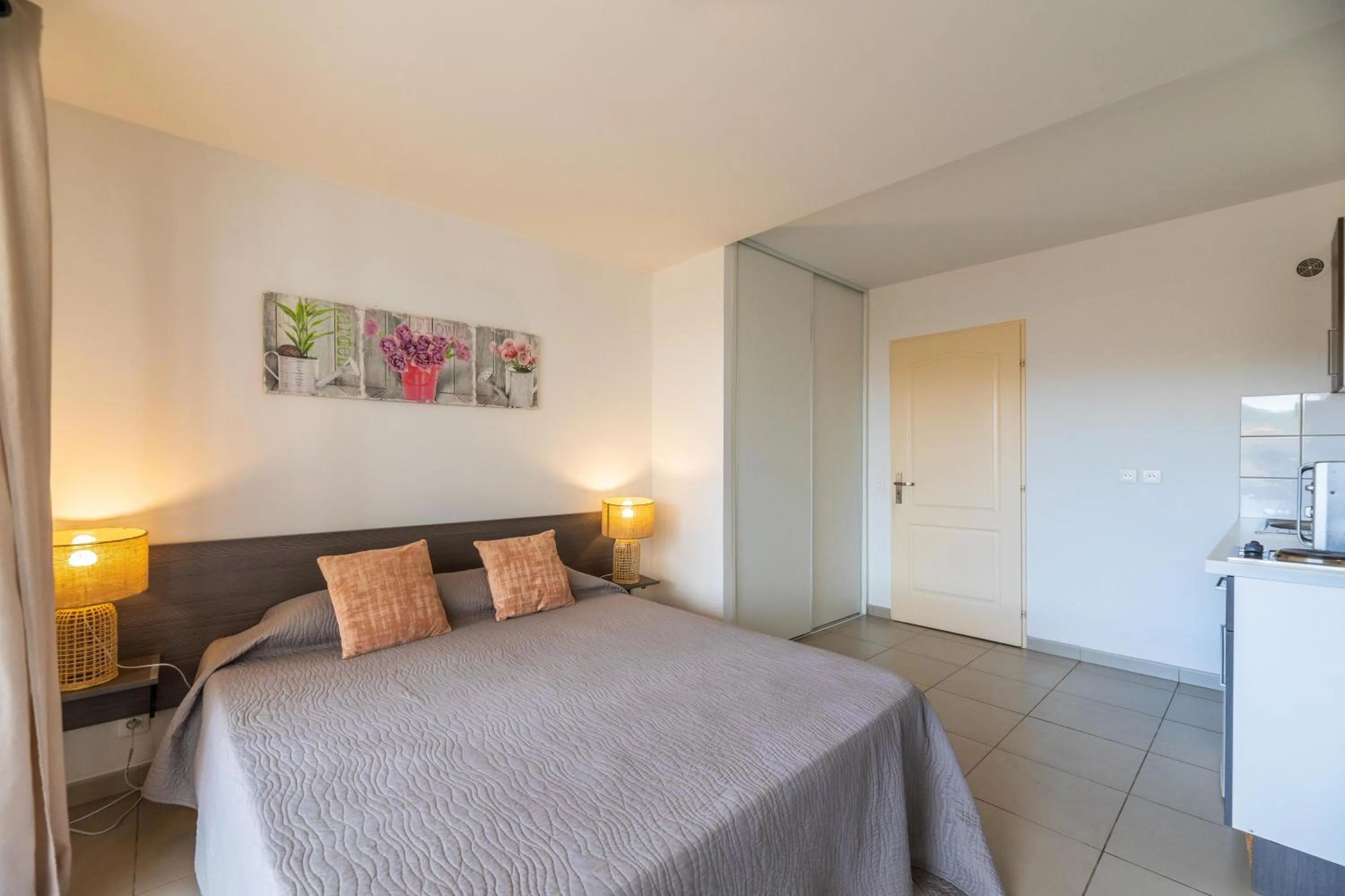 Bedroom, Bed in Les Alizés Résidence & Spa