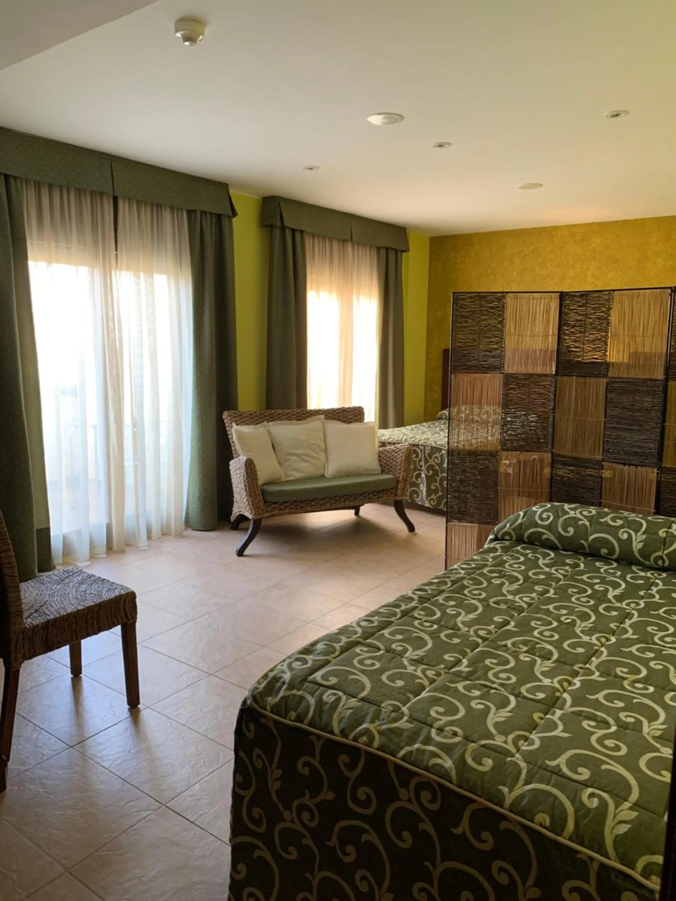 Bed in Hotel Restaurant Cal Petit