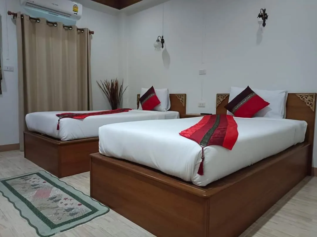 Bed in Maesot Siri