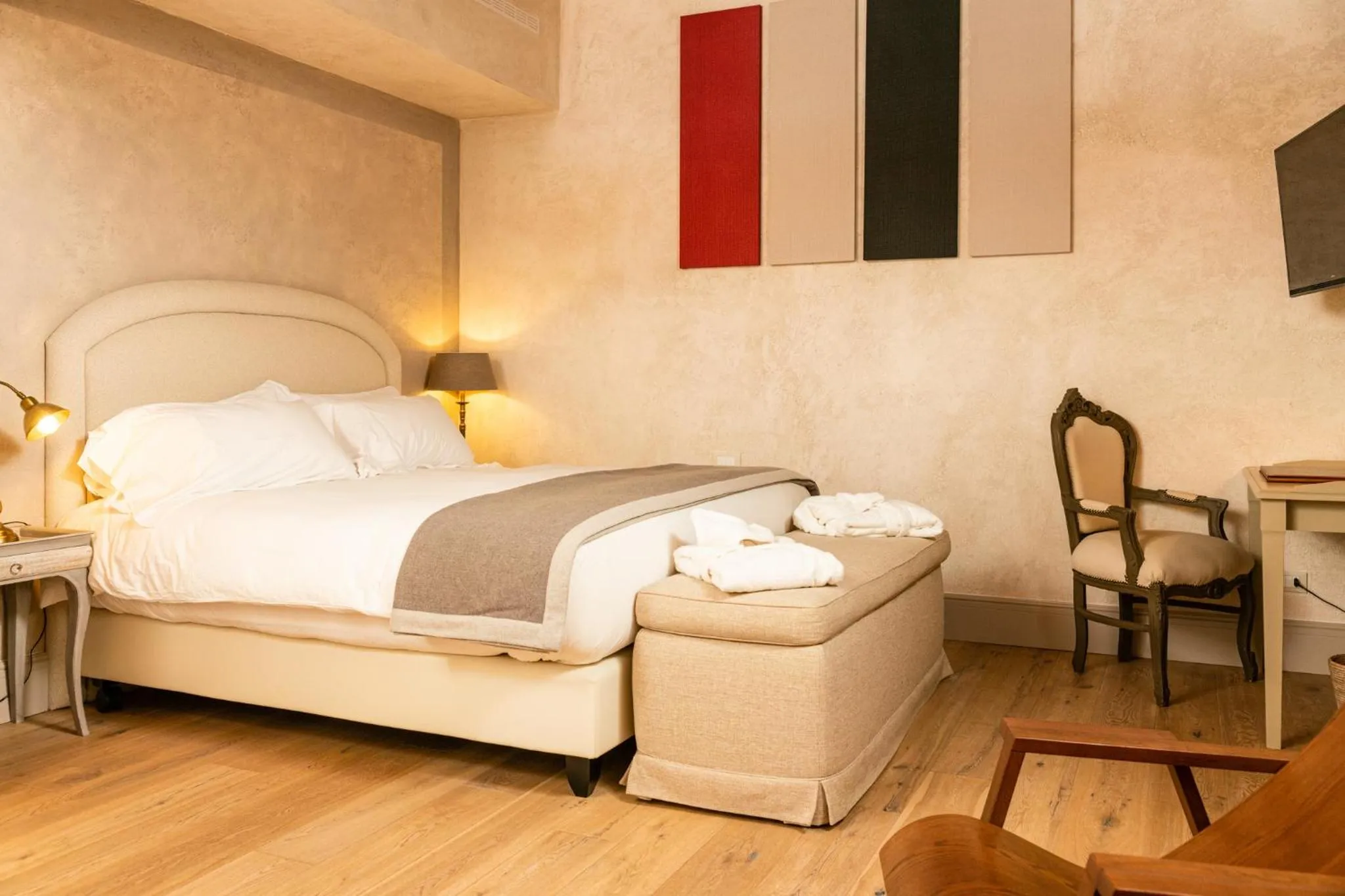 Decorative detail, Bed in La Barchessa di Villa Pisani