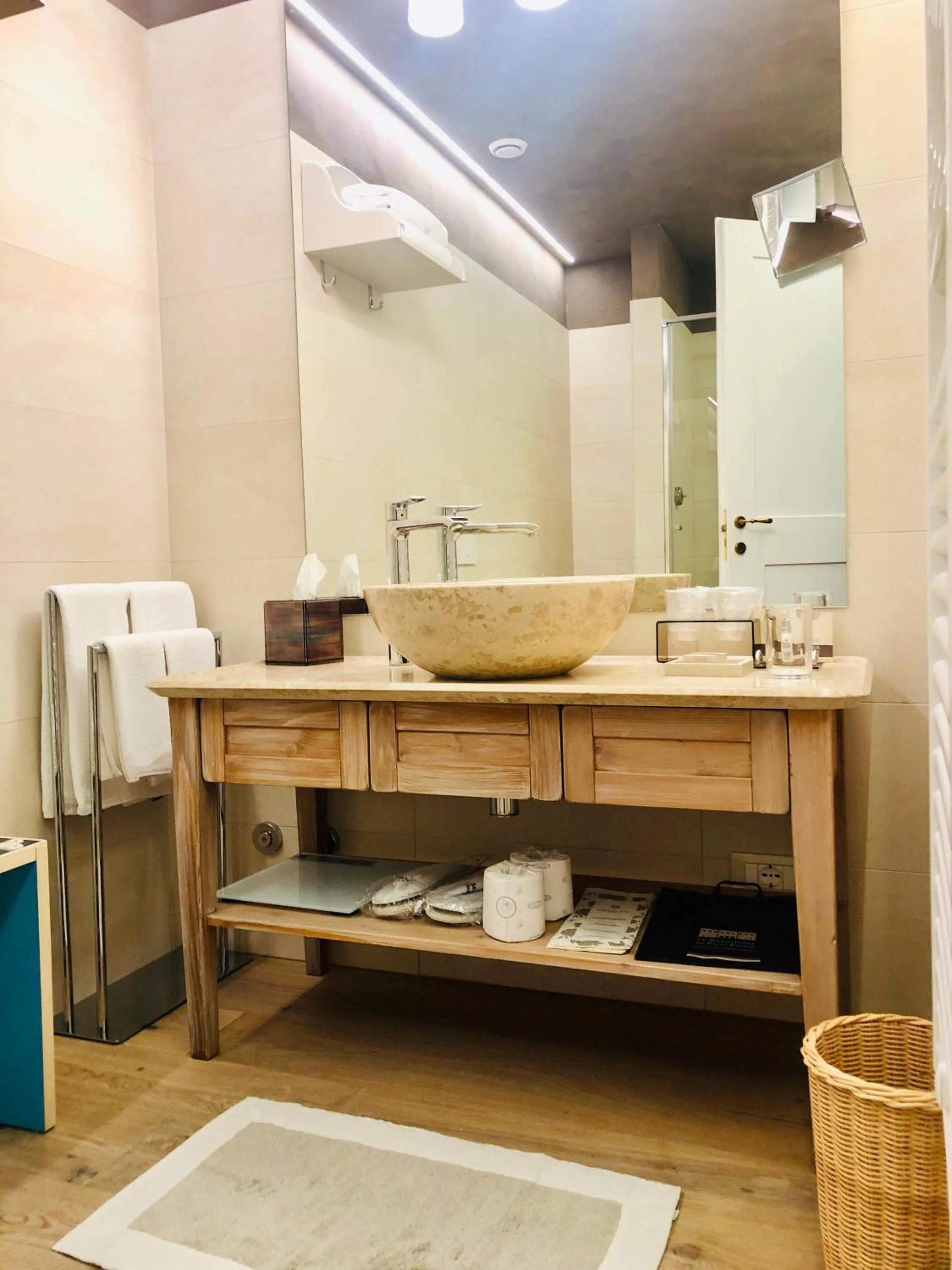 Bathroom in La Barchessa di Villa Pisani