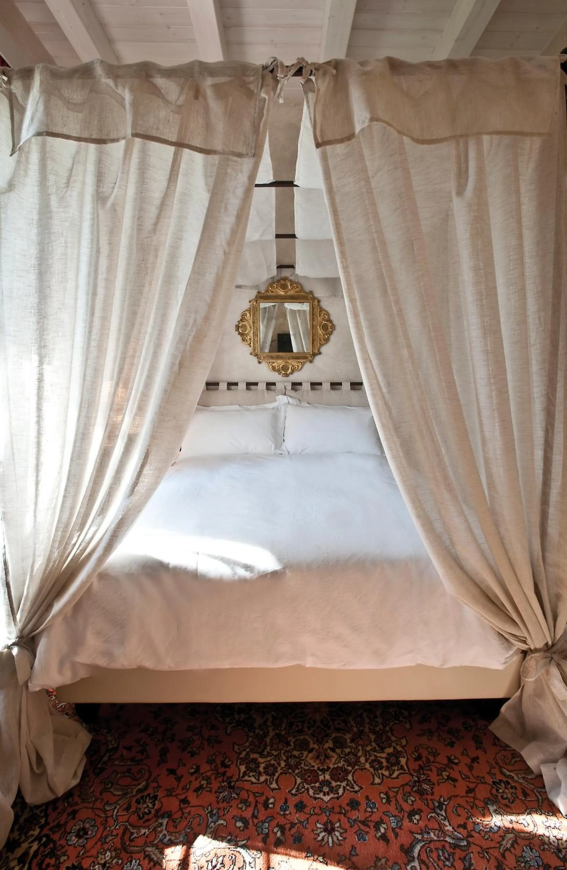 Bed in La Barchessa di Villa Pisani