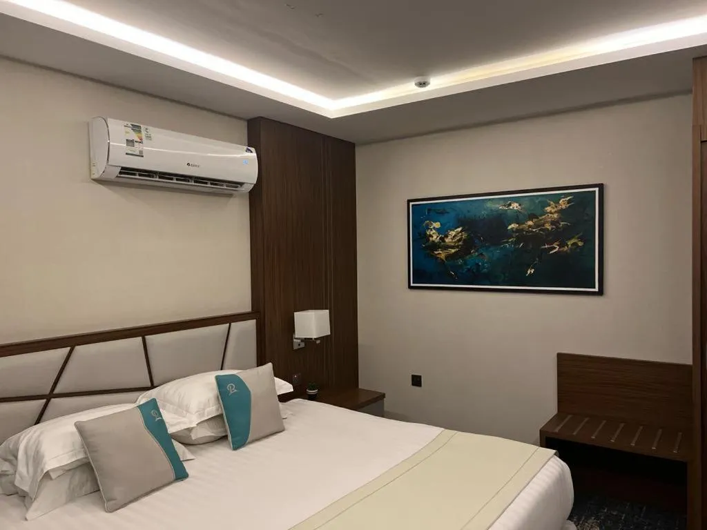 Bed in Remaz Suites Hotel