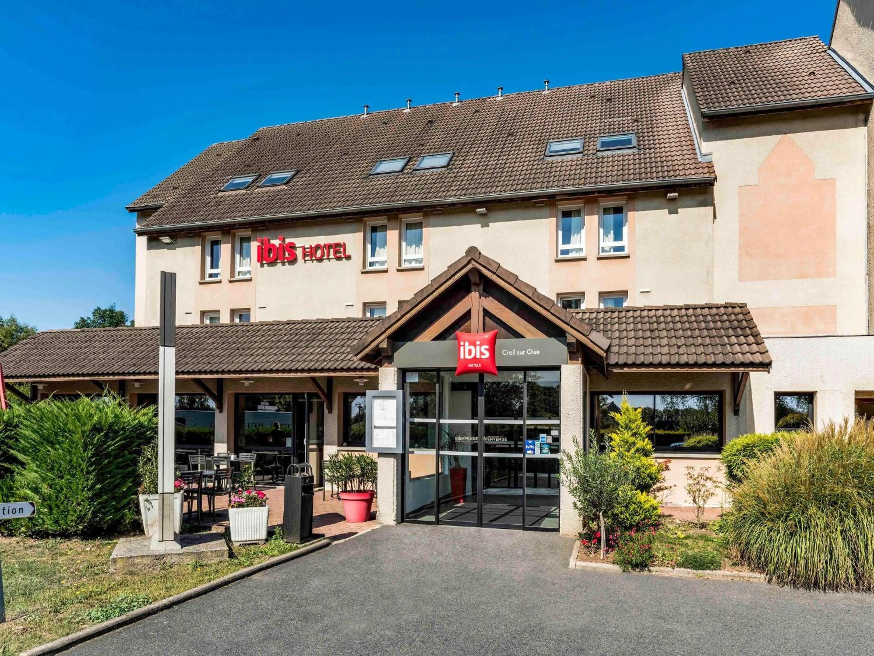 Property building in ibis Creil Sur Oise