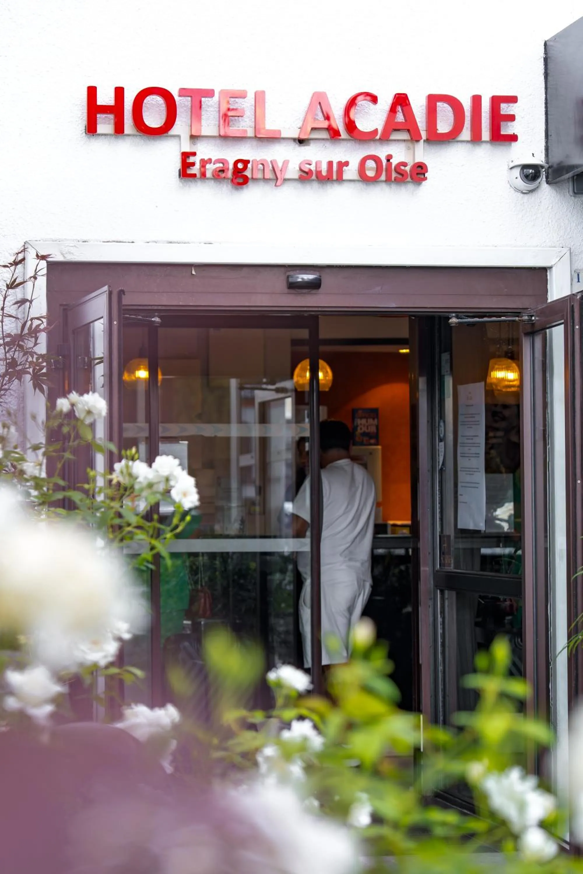 Facade/entrance in Hotel Acadie Eragny