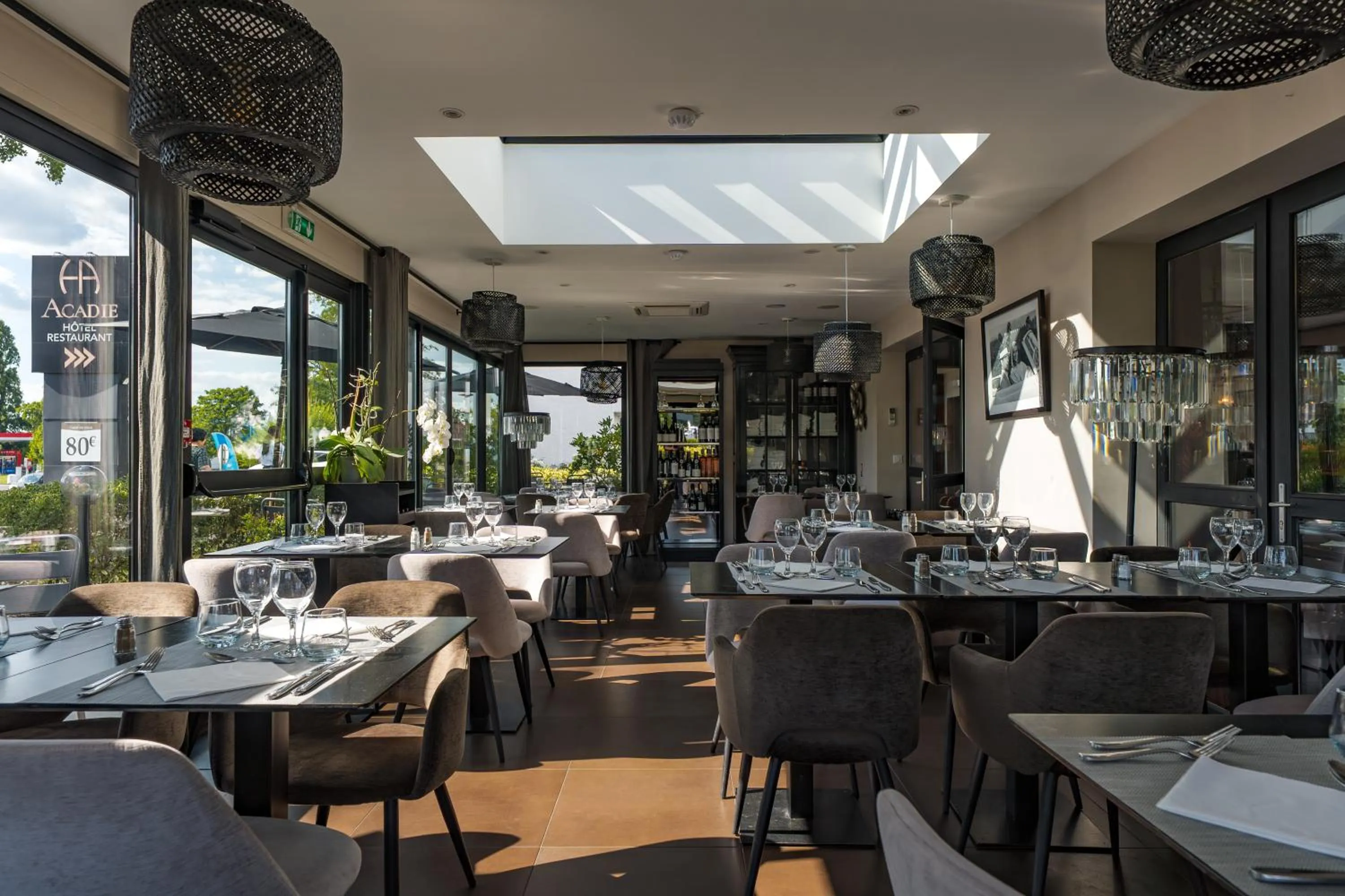 Restaurant/places to eat in Hotel Acadie Eragny