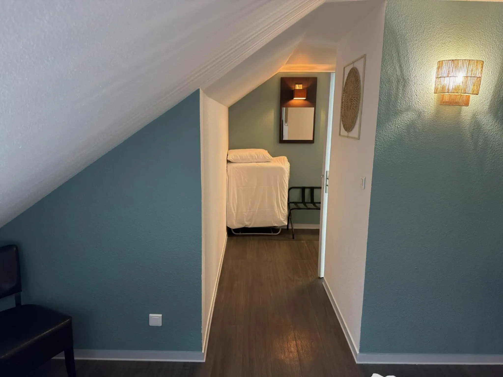 Photo of the whole room, Bed in Logis Hotel Lons-le-Saunier - Restaurant Le Grill