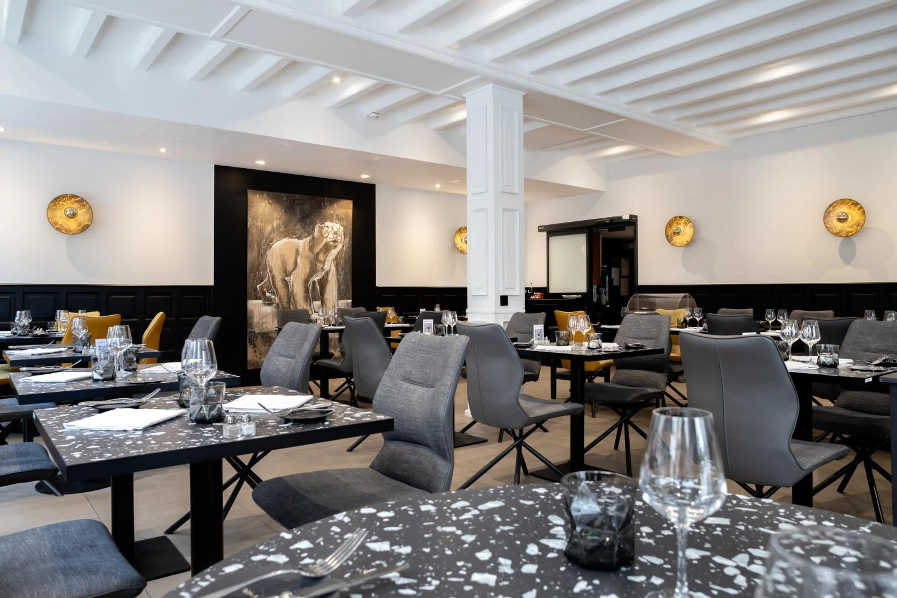 Restaurant/places to eat in Logis Hotel Darcy Dijon Centre