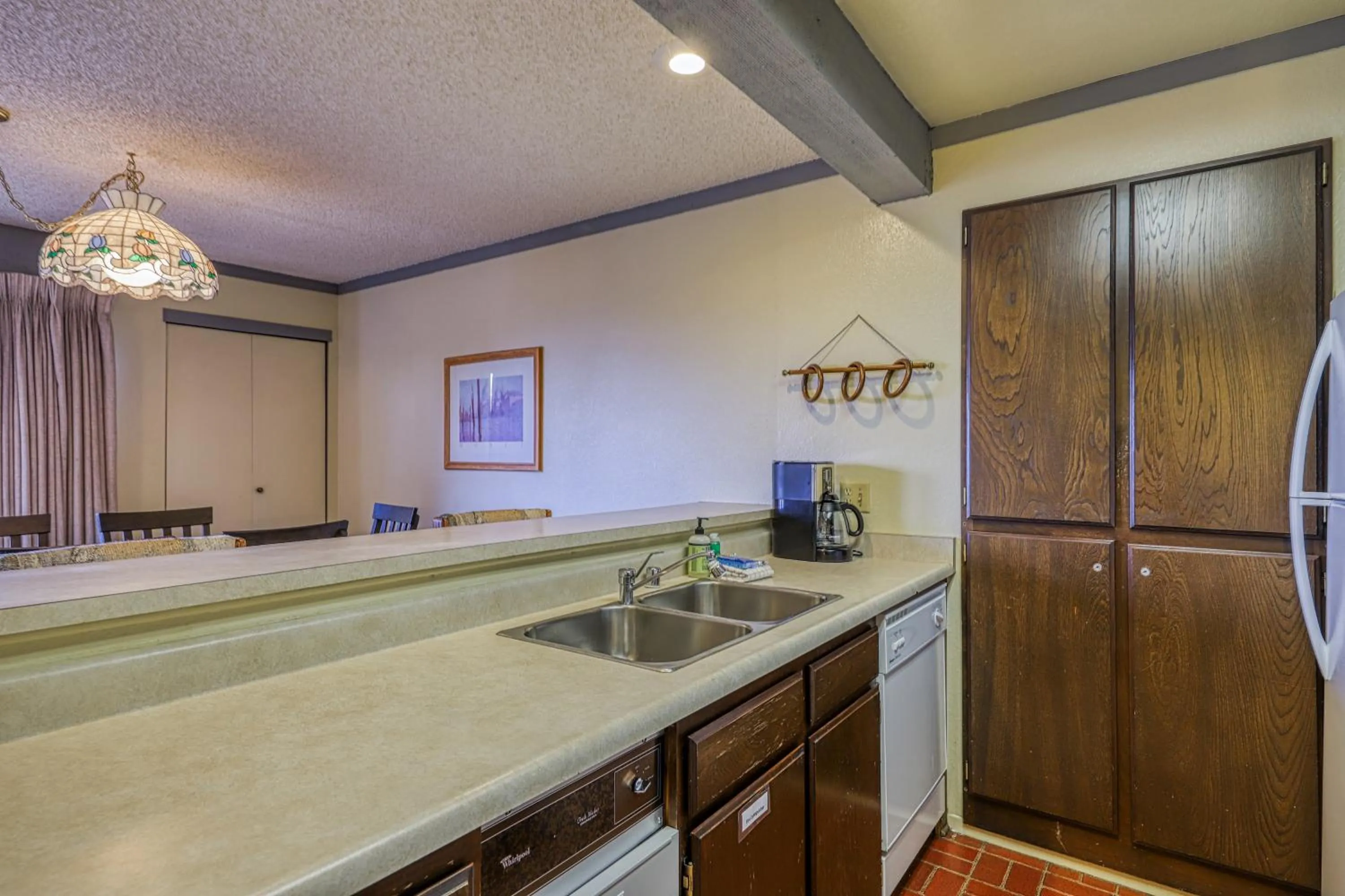 Mammoth Ski & Racquet 124