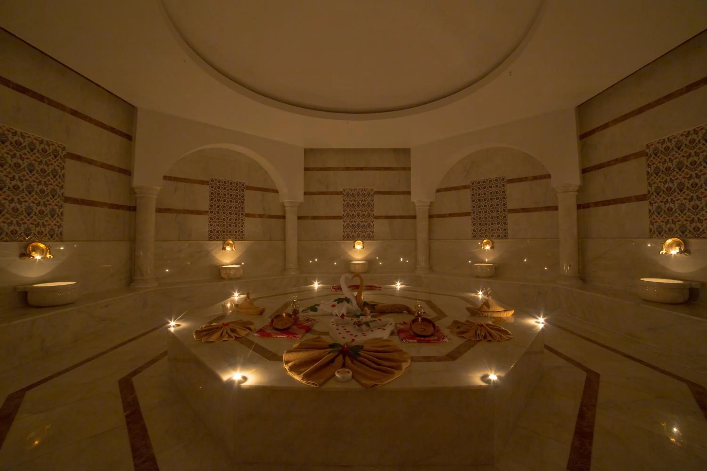 Public Bath in Demircioğlu Park Hotel
