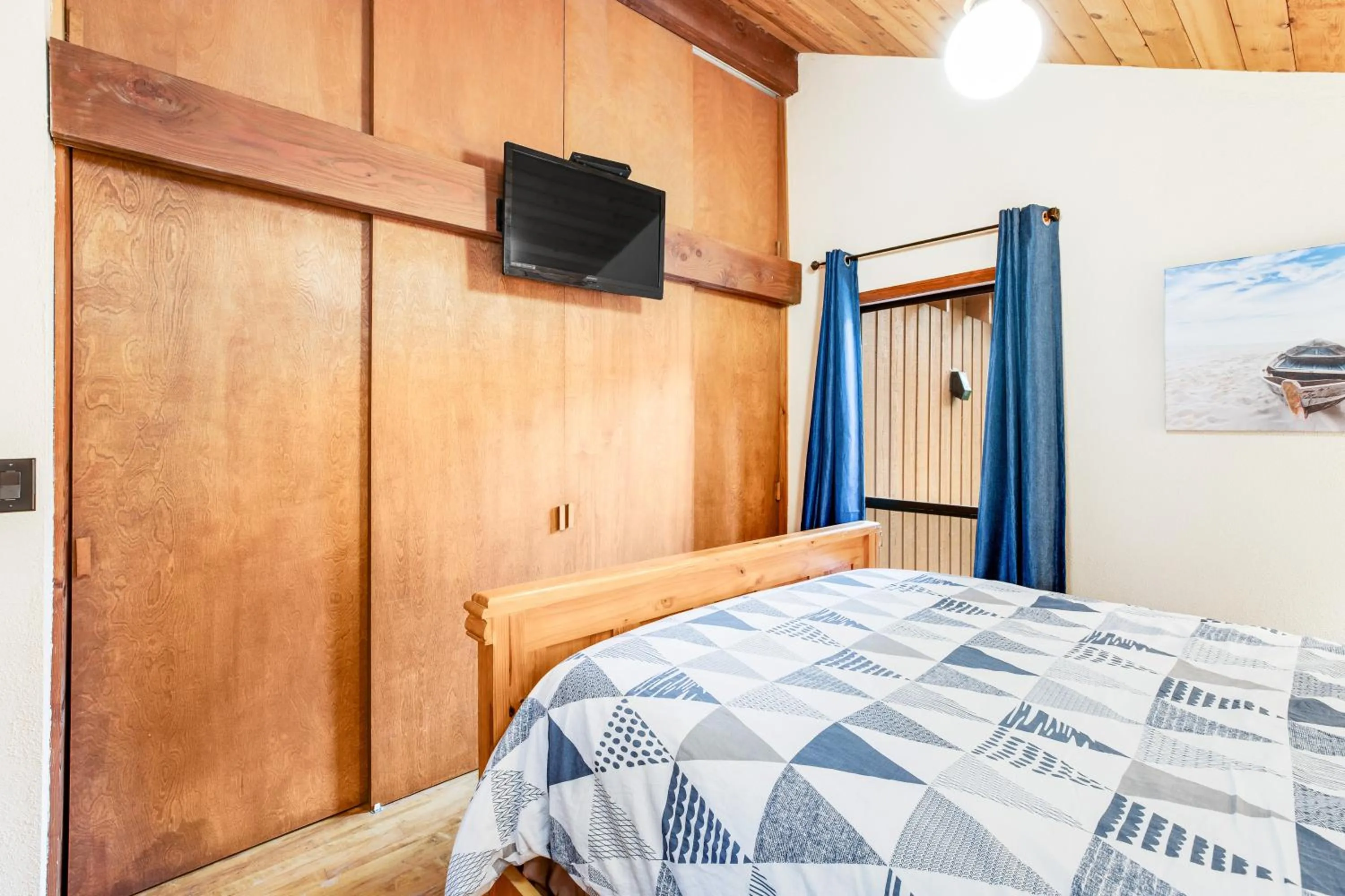 Bed in Vista Del Mar