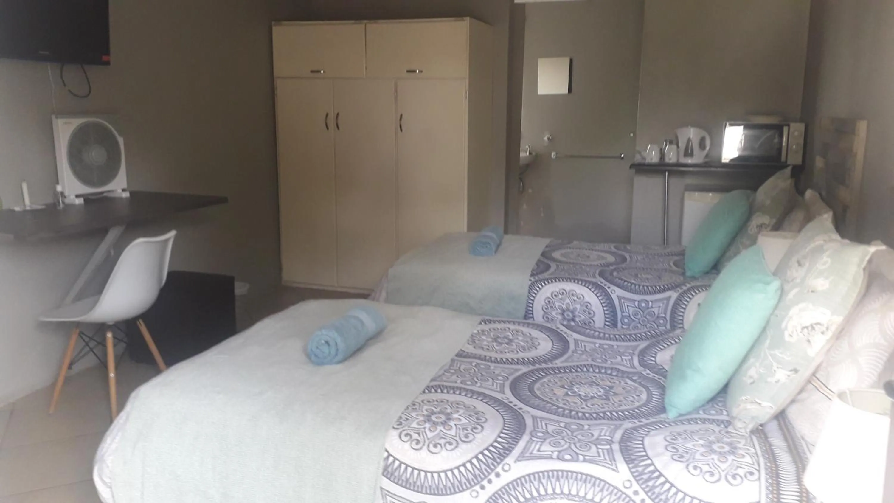 Bedroom, Bed in Lallapanzi Country Stay