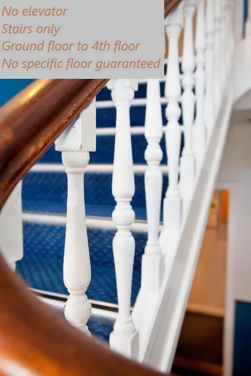 Decorative detail in Go Hotel Saga