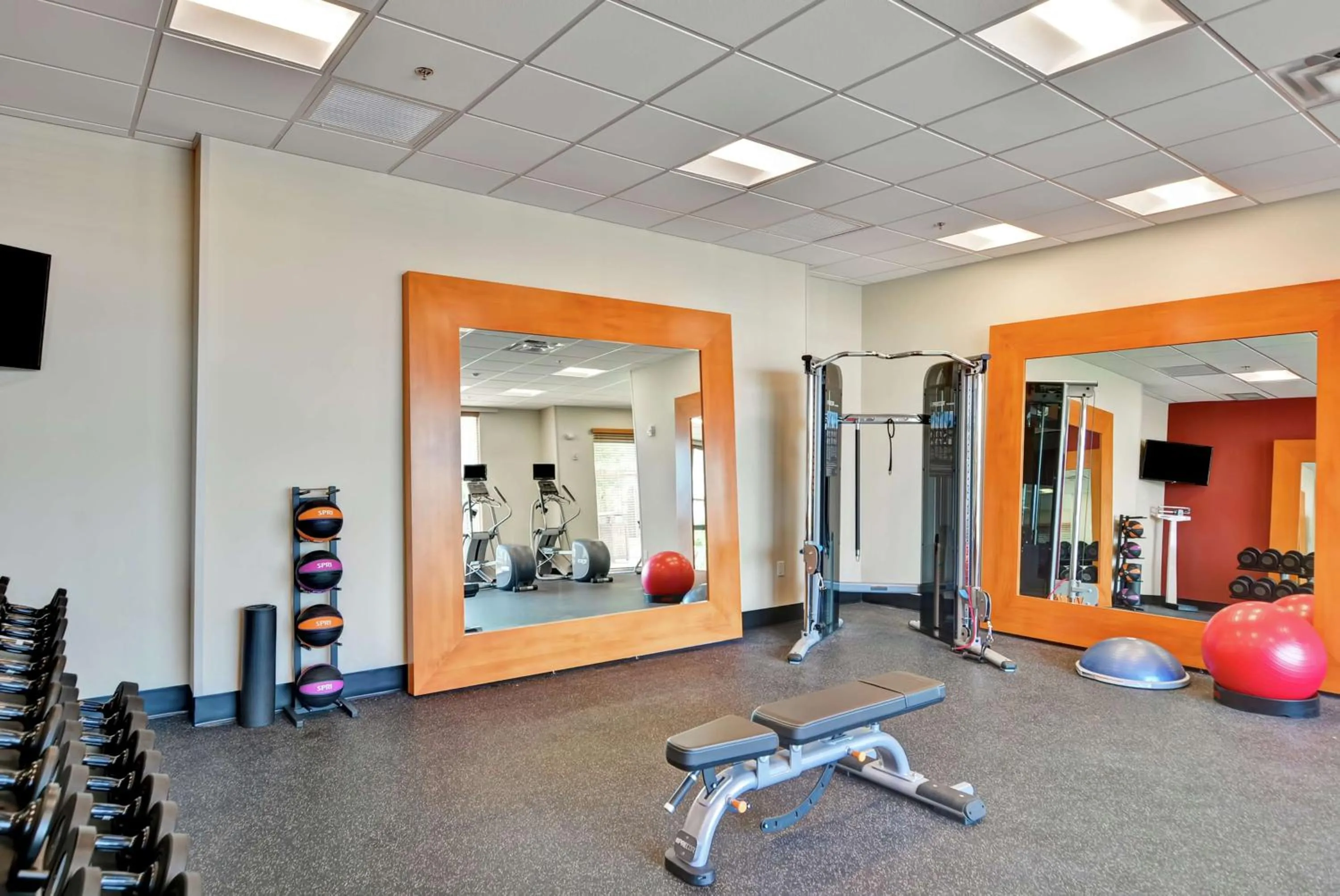 Fitness centre/facilities in Hilton Garden Inn By Hilton Phoenix/Tempe Asu Area, Az