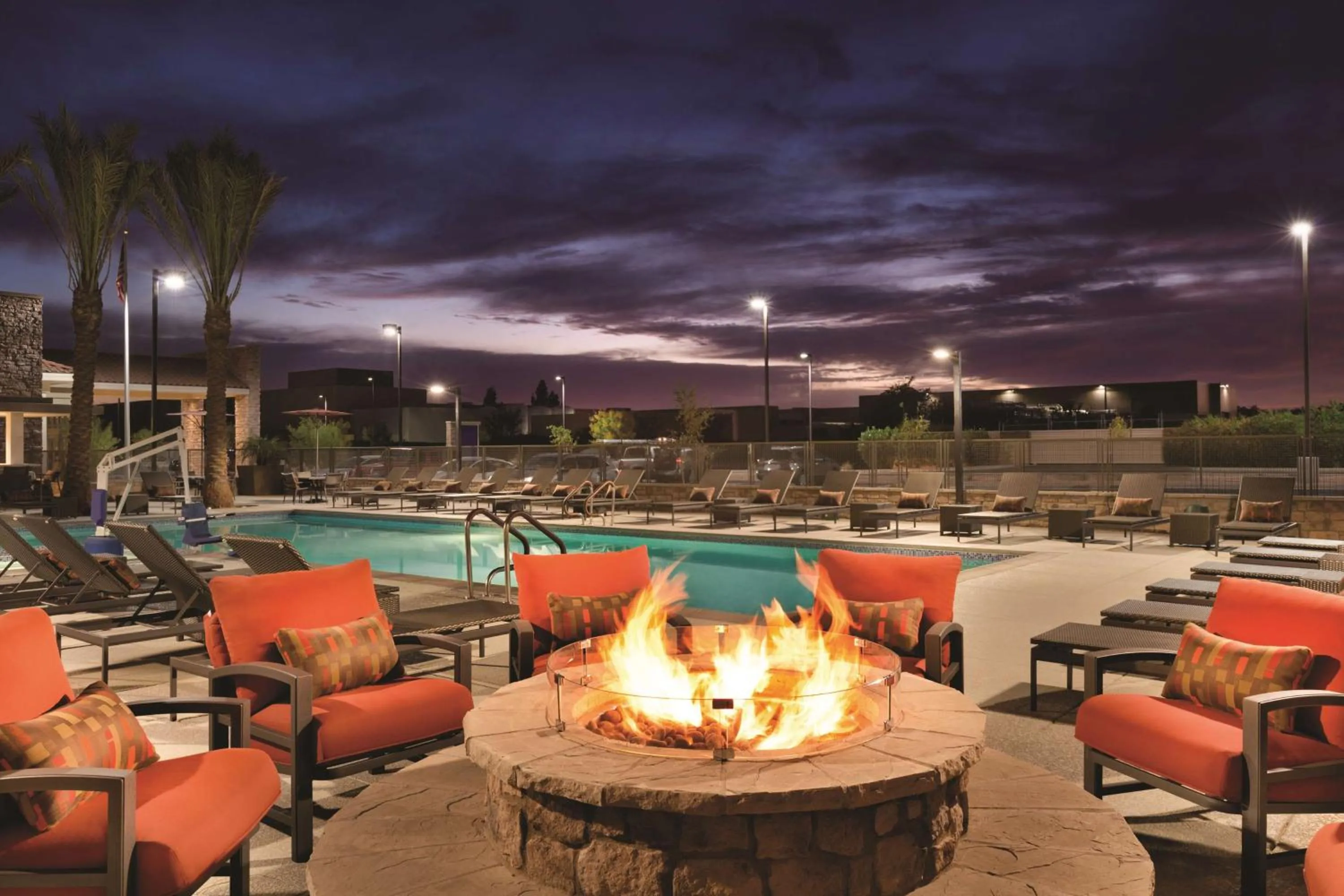 Patio in Home2 Suites By Hilton Phoenix-Tempe University Research Park