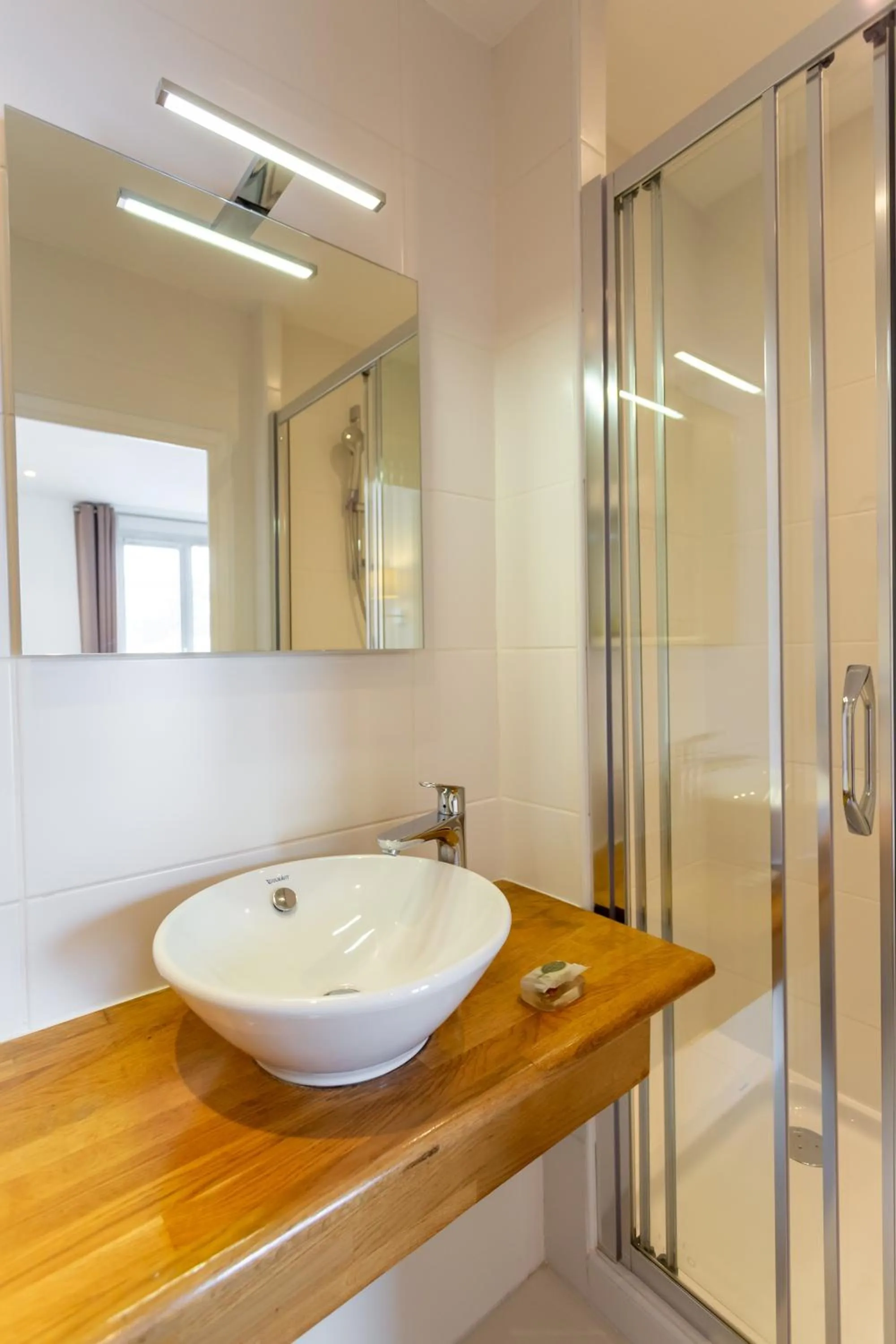 Bathroom in Hotel Colette