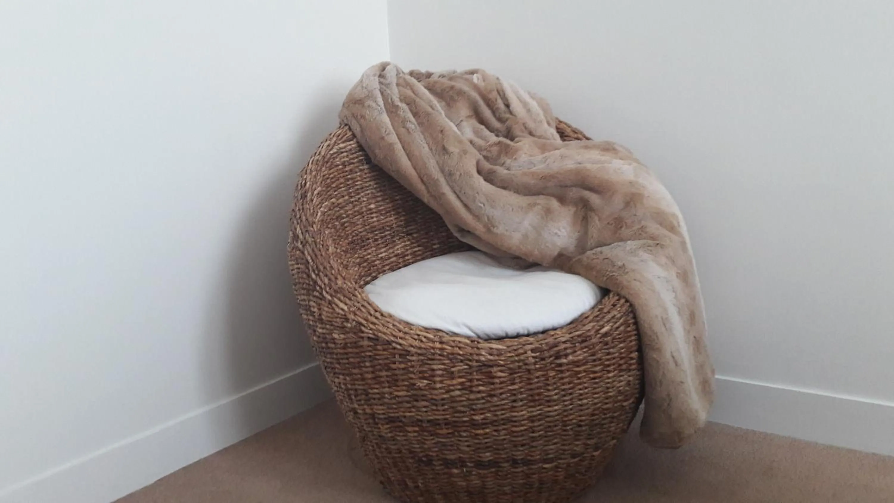 Bedroom in Hotel Les Aubépines