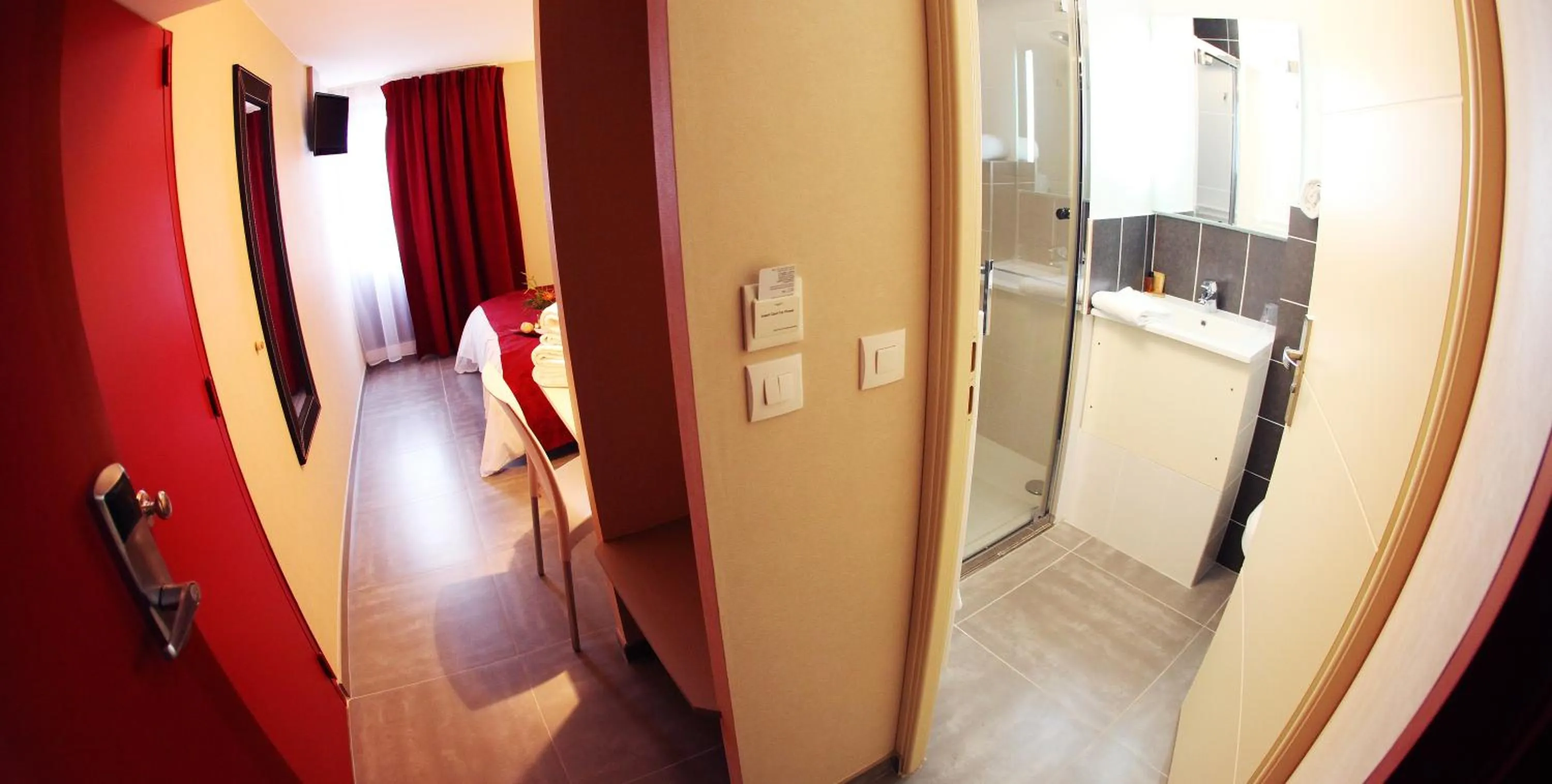 Bathroom in Hotel Le Coudon